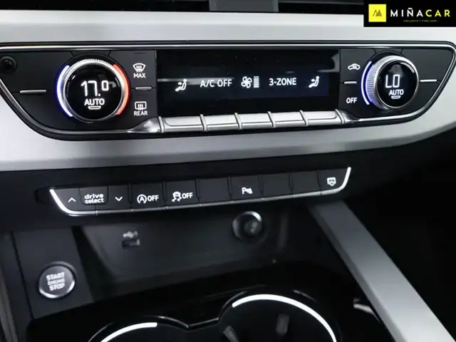 Audi A4 view 21