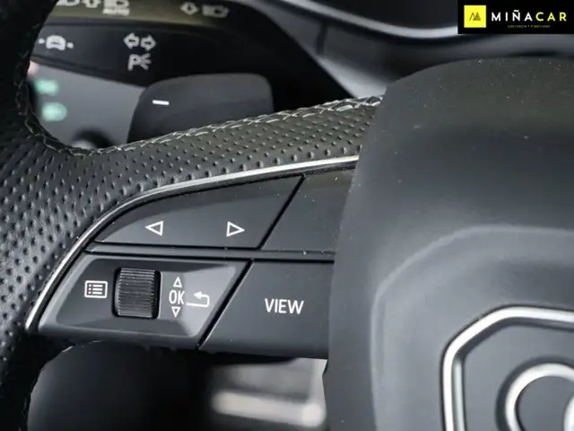 Audi A4 view 17