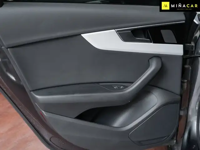 Audi A4 view 30