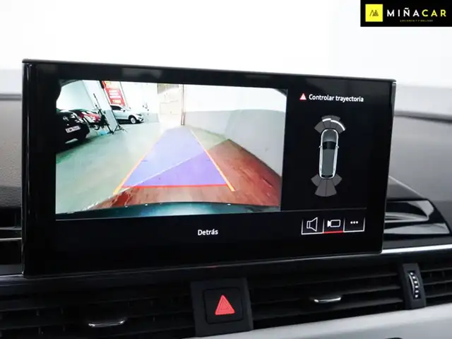 Audi A4 view 11