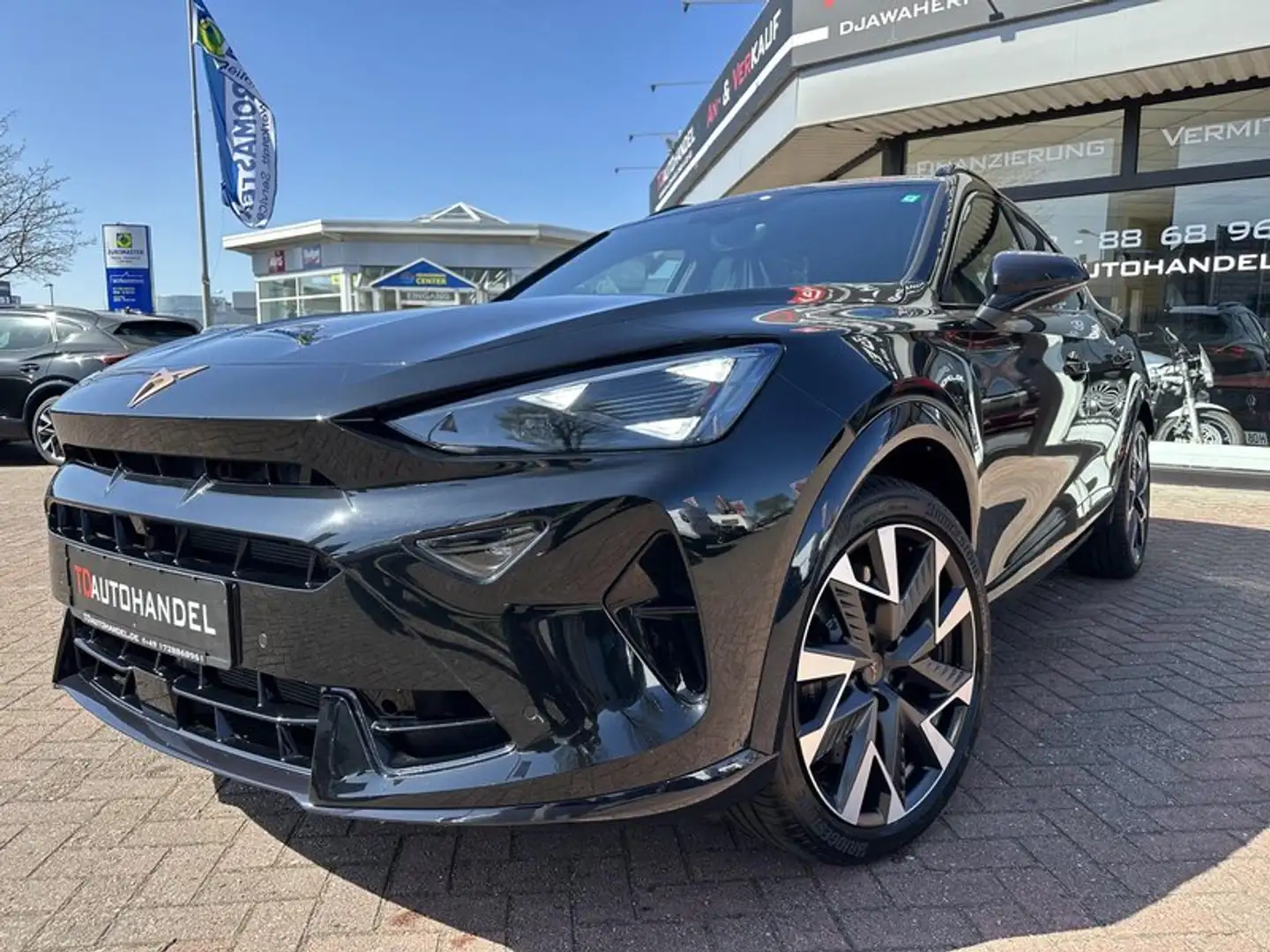 CUPRA Formentor VZ 2.0 TSI 245 kW 4Drive Pano LED ACC Negro - 1