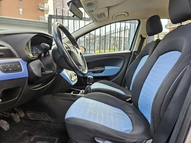 Fiat Grande Punto view 7