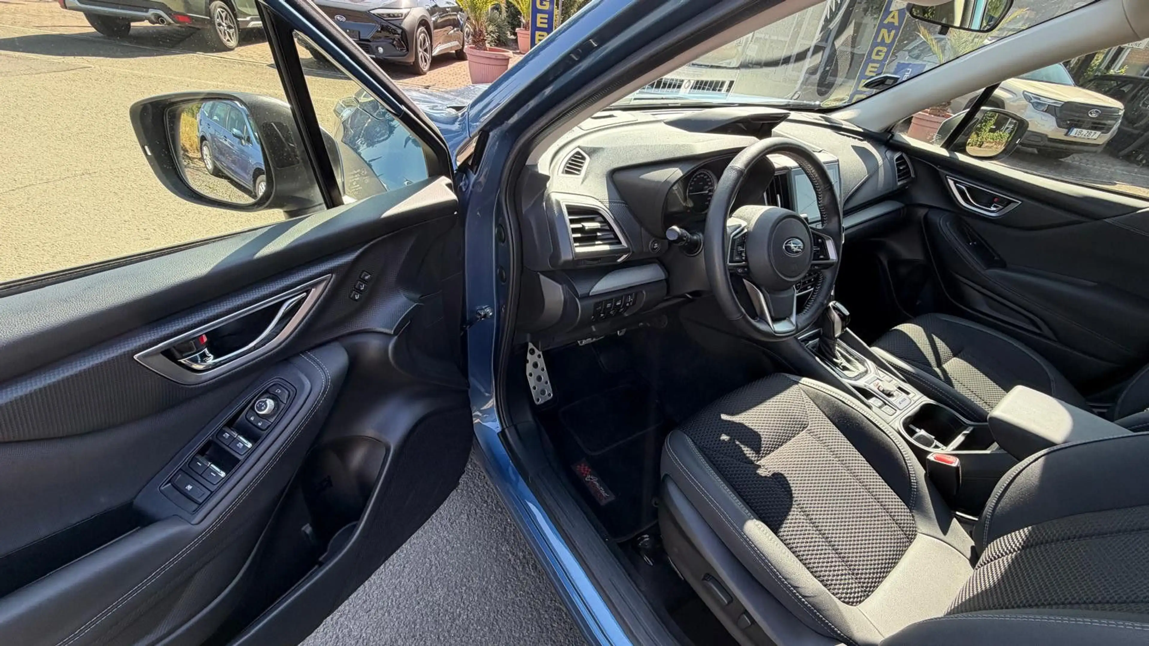 Subaru Forester 2.0ie Active Lineartronic — photo 8