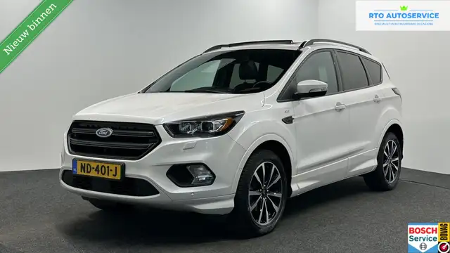 Ford Kuga 1.5 EcoBoost ST Line PANO TREKHAAK CAMERA NAVI CAR