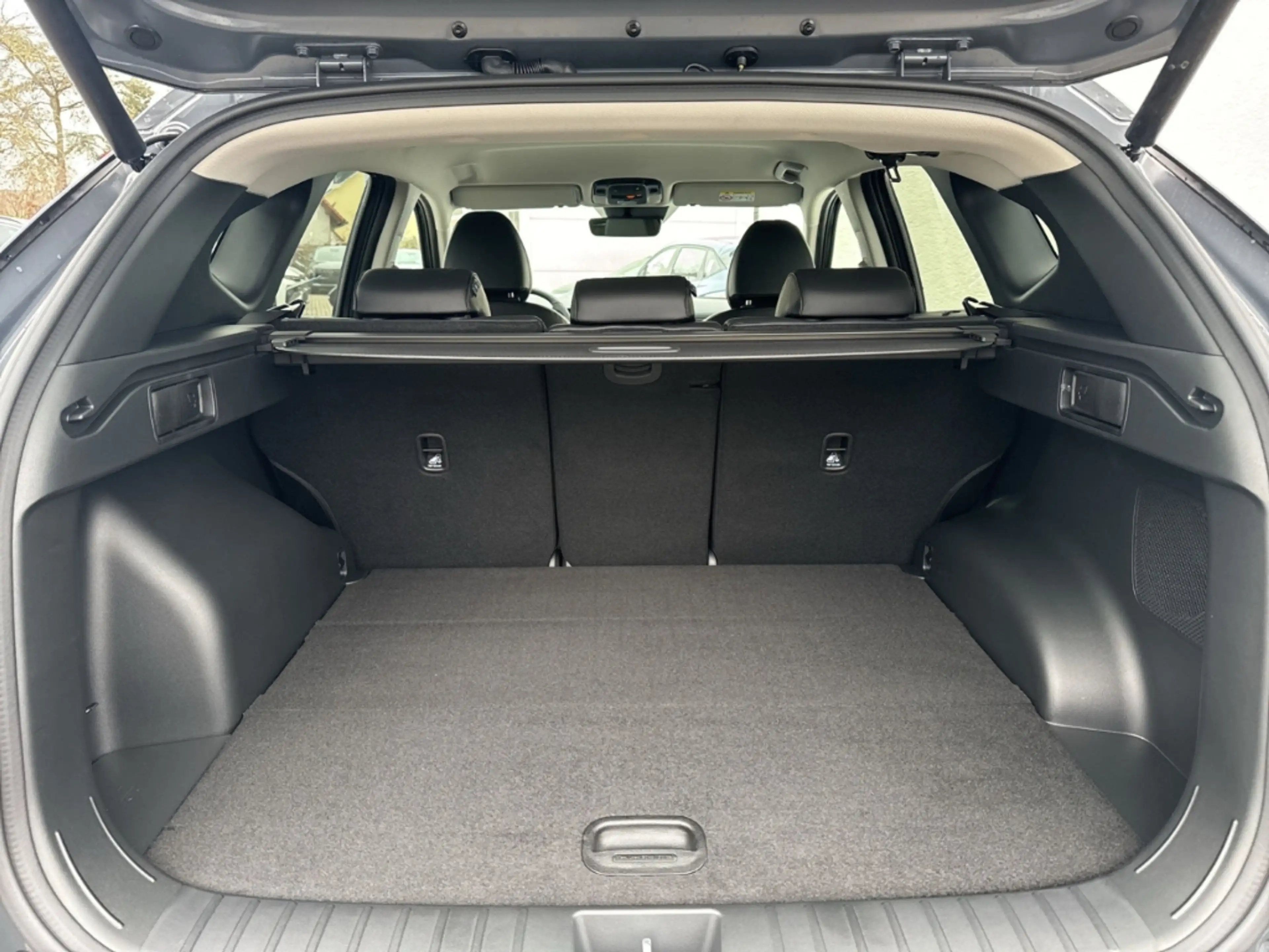 Hyundai TUCSON Prime Plug-In Hybrid 4WD FL (MY25) Leder — photo 6