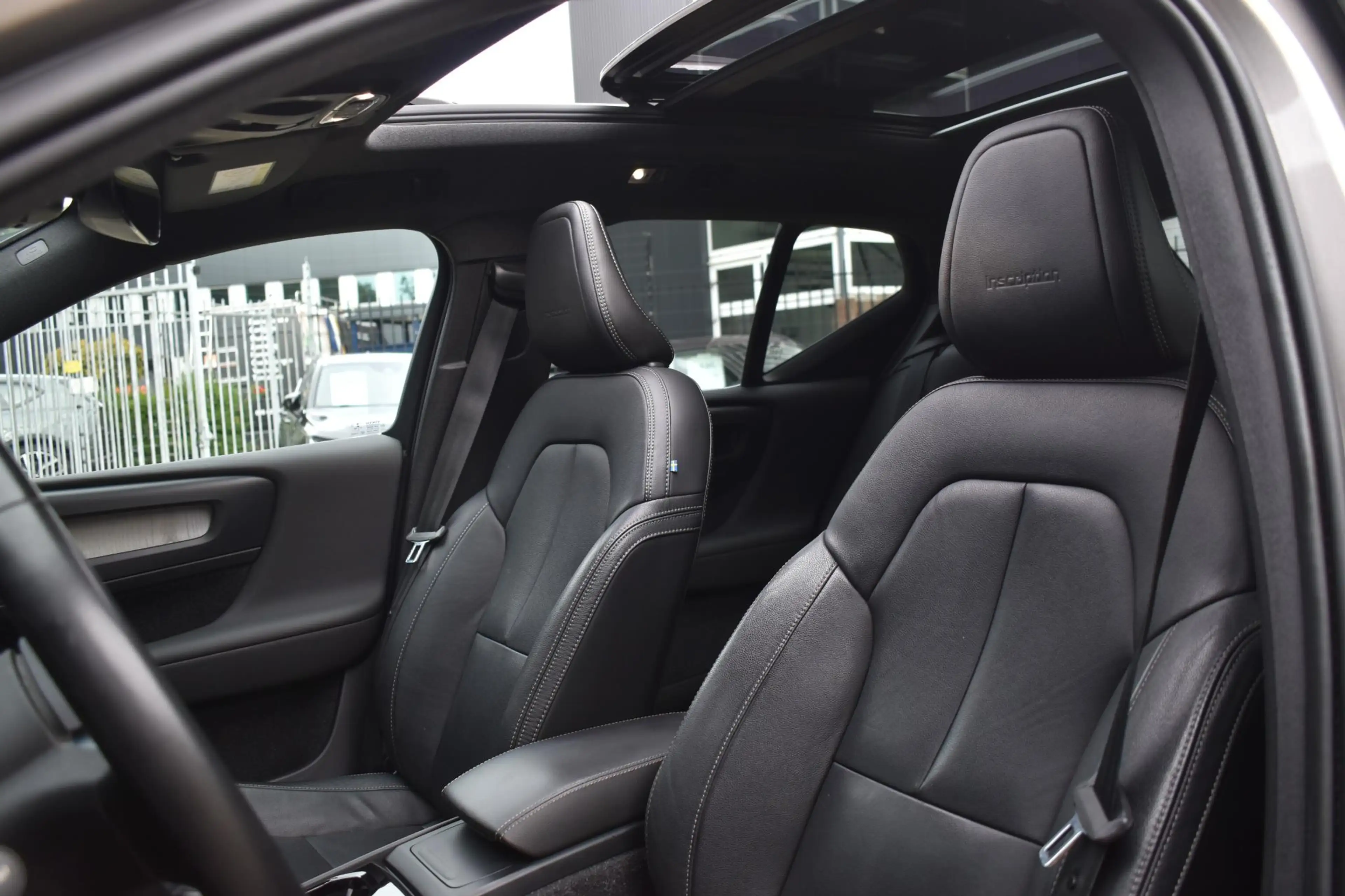 Volvo XC40 T3 Inscription | Panoramisch Schuif-/Kanteldak | H — photo 12