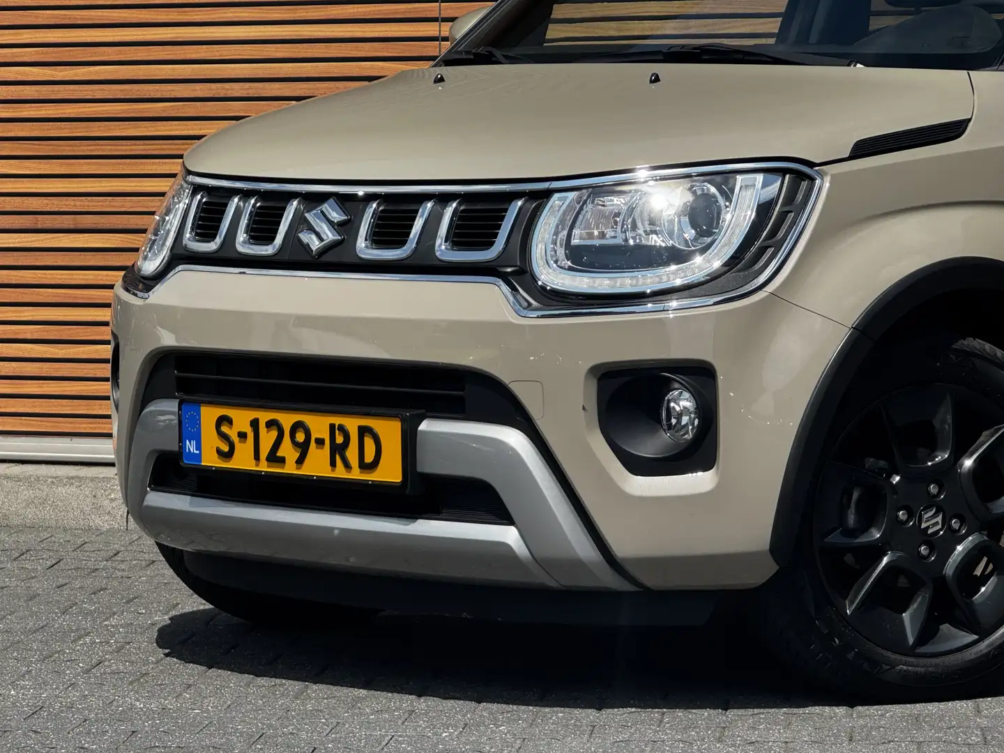 Suzuki Ignis 1.2 Smart Hybrid Style NL-Auto Camera / Cruise / T Brun - 2