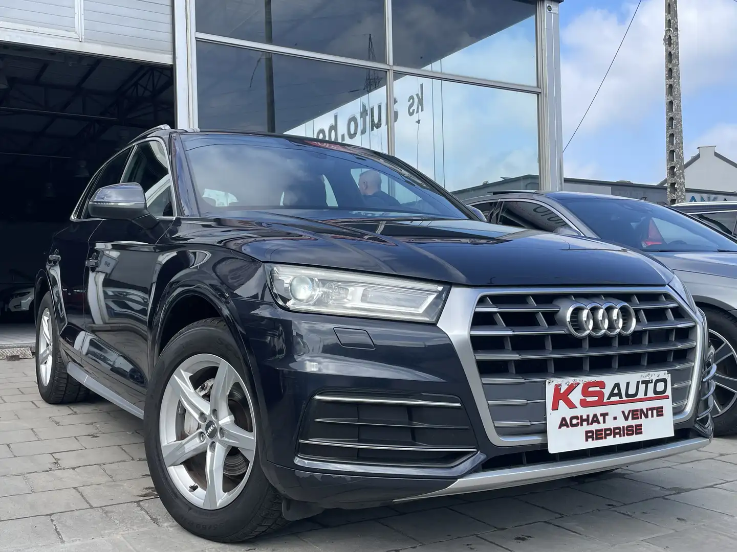Audi Q5 2.0 TDi/137.592KM/CUIR/NAVI/XENON/EURO 6B Zwart - 2