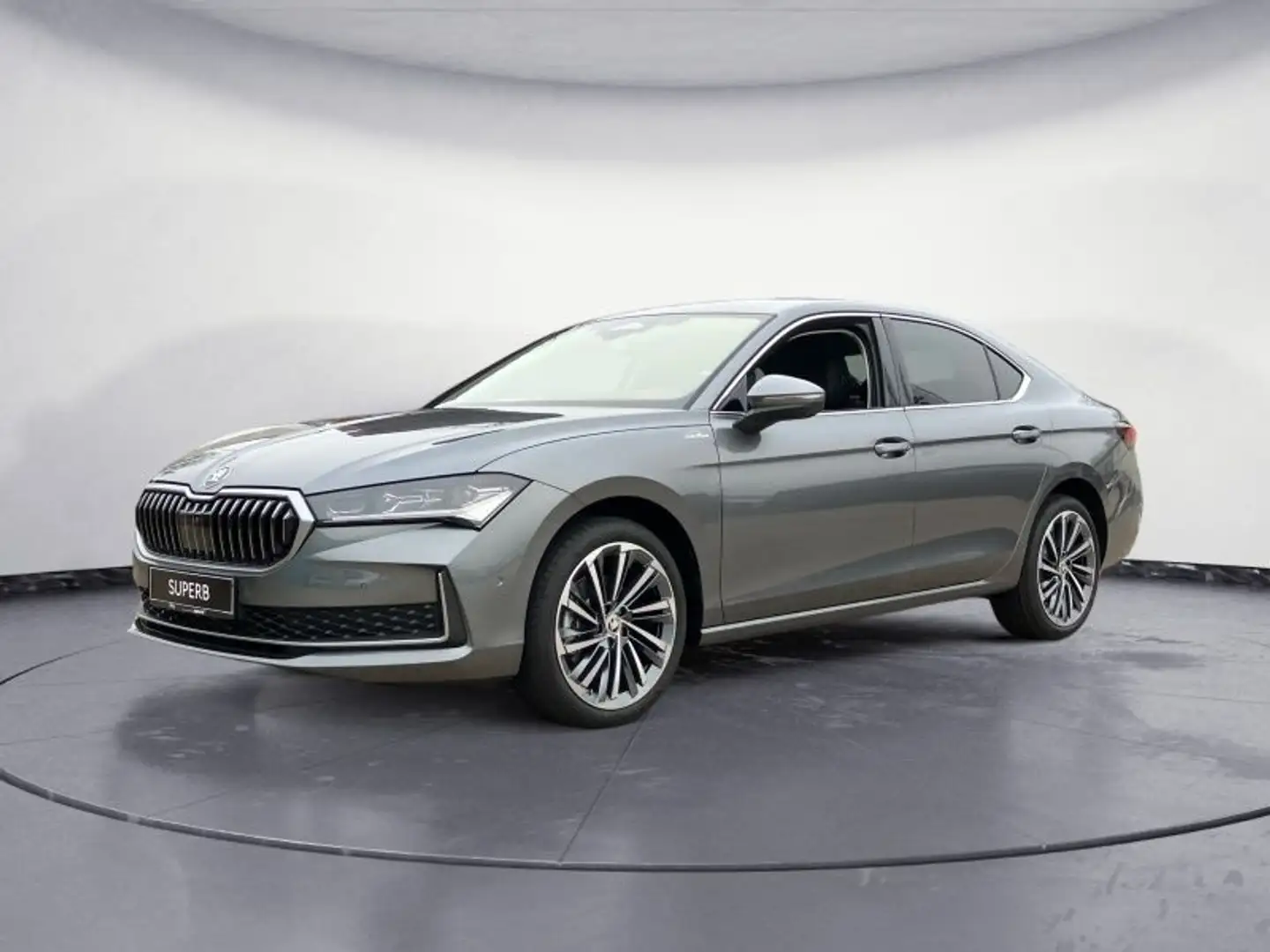 Skoda Superb L&K 2,0 TDI  7-Gang automat Grau - 1