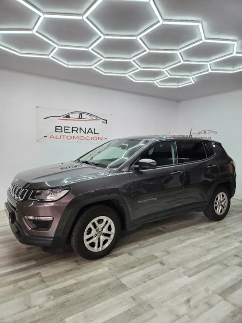 Jeep Compass 1.4 Multiair Sport 4x2 103kW Gris - 1