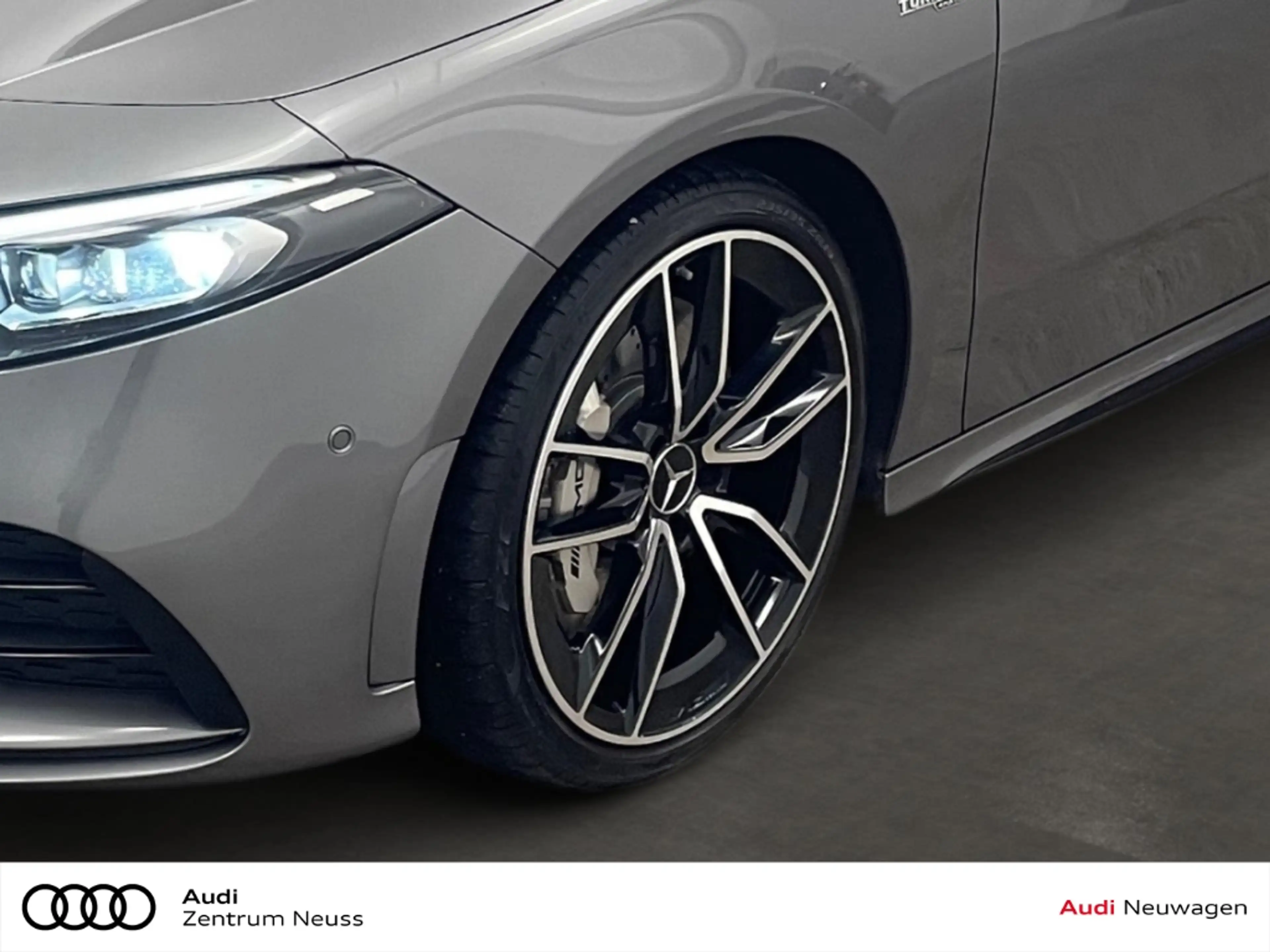 Mercedes-Benz A 35 AMG A-Klasse Limousine 4Matic PANO KAMERA AMG-NIGHT-PA — photo 8