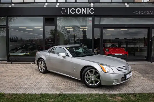Cadillac XLR 4.6 V8