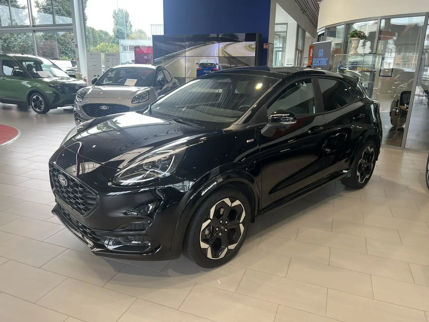 Ford Puma ST-LINE X MHEV 125PK AUT OC3202 *39777* Schwarz - 1