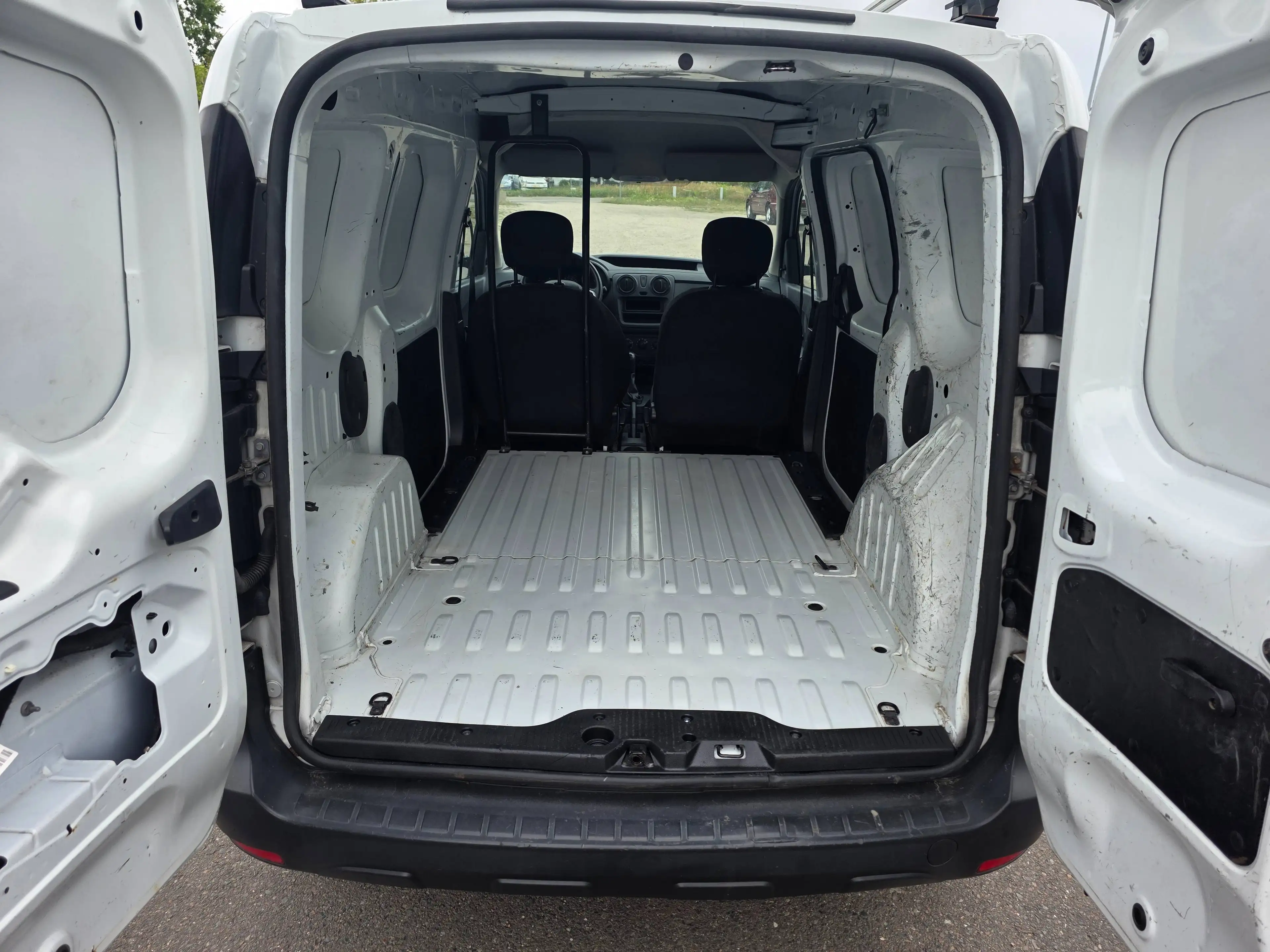 Dacia Dokker Essentiel — photo 10