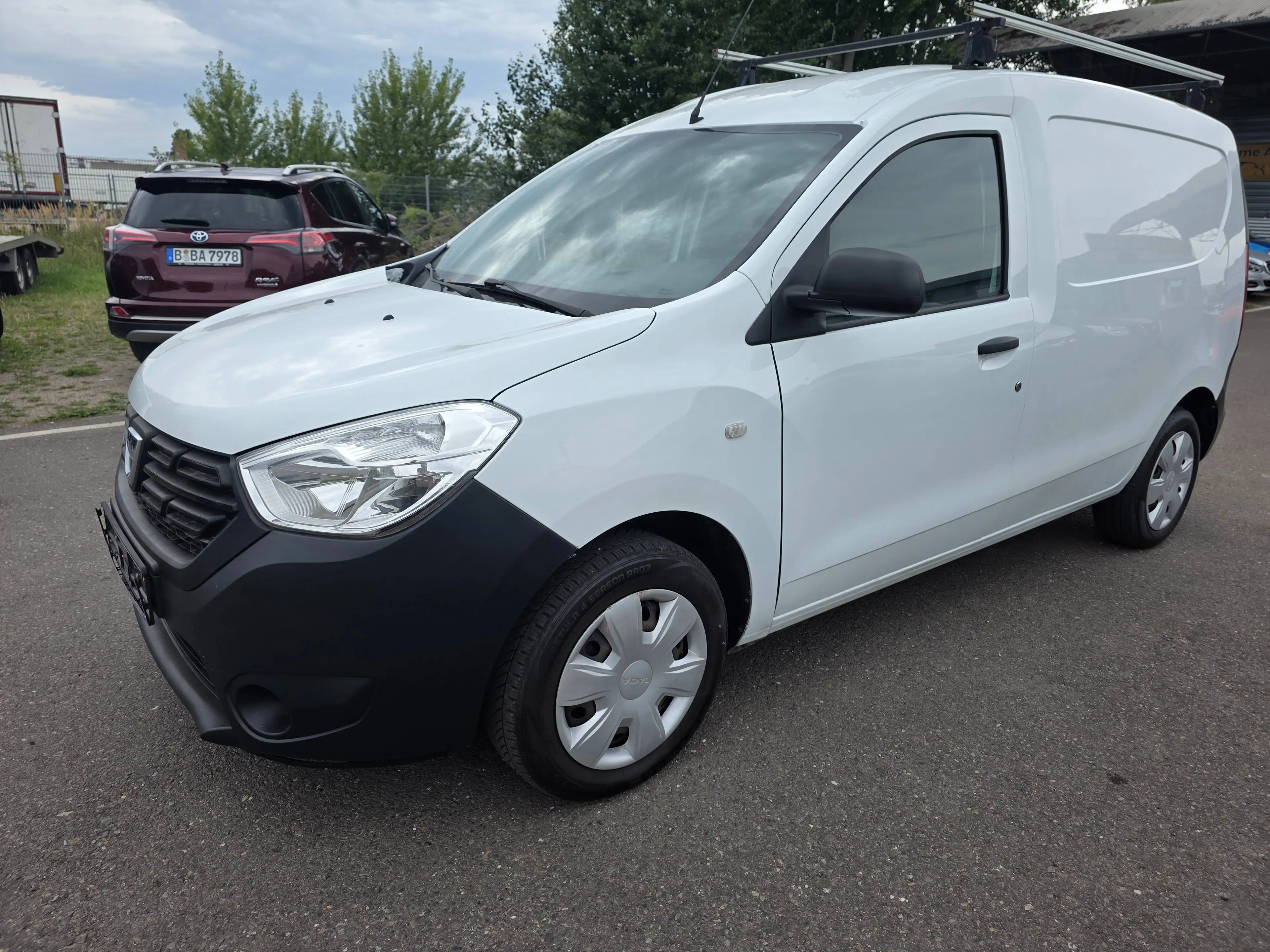 Dacia Dokker Essentiel — photo 4