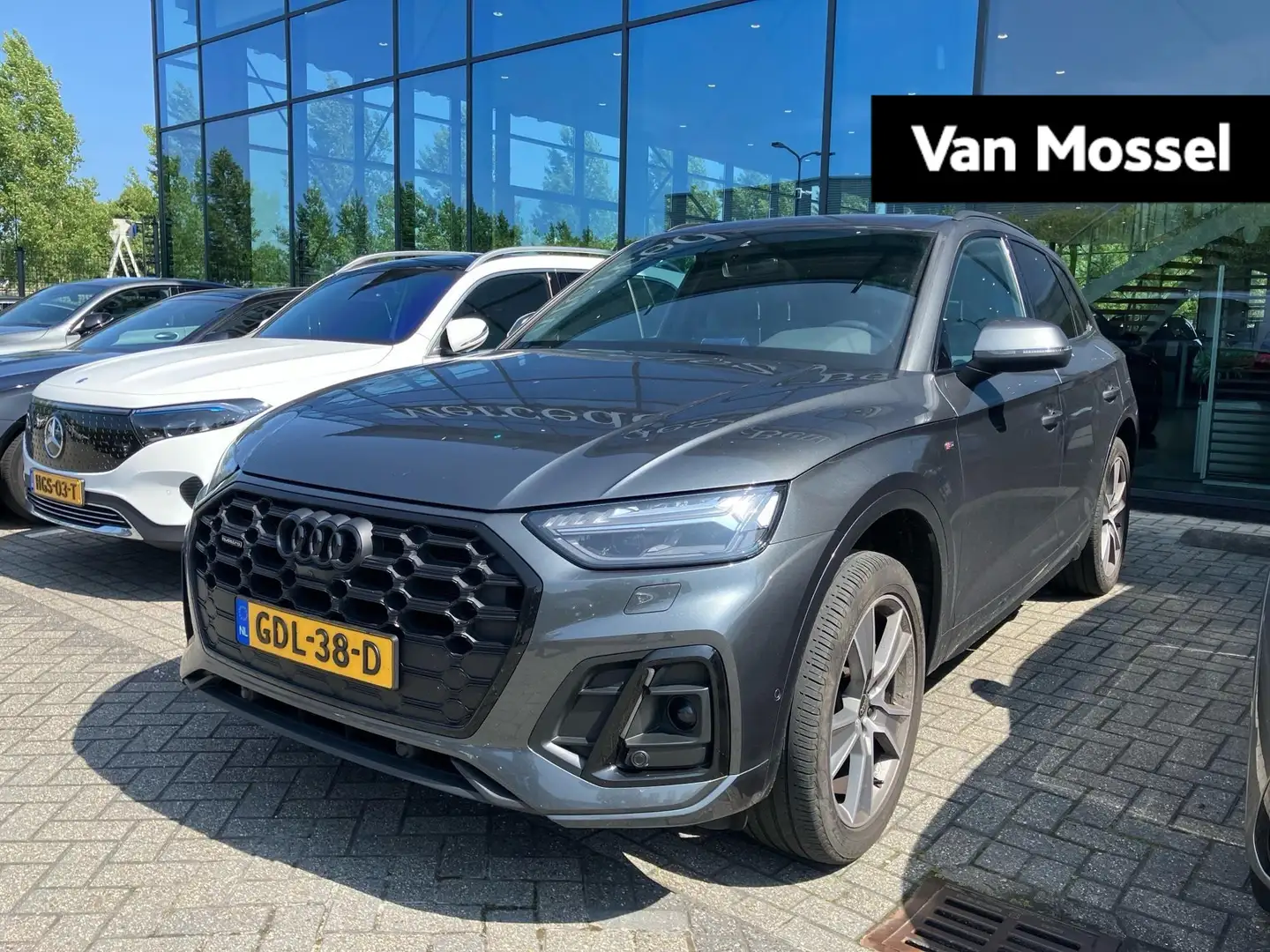 Audi Q5 50 TFSI e S edition Competition | VERWACHT | PANO- Grau - 1