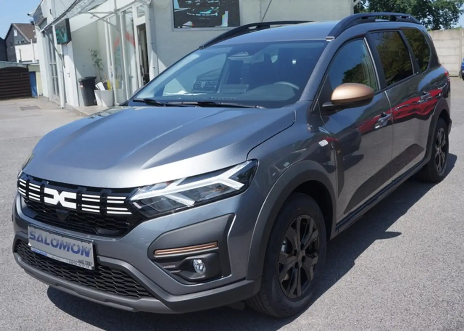 Dacia Jogger EXTREME+ HYBRID 140 7 Sitzer AUTOMATIC Grau - 1