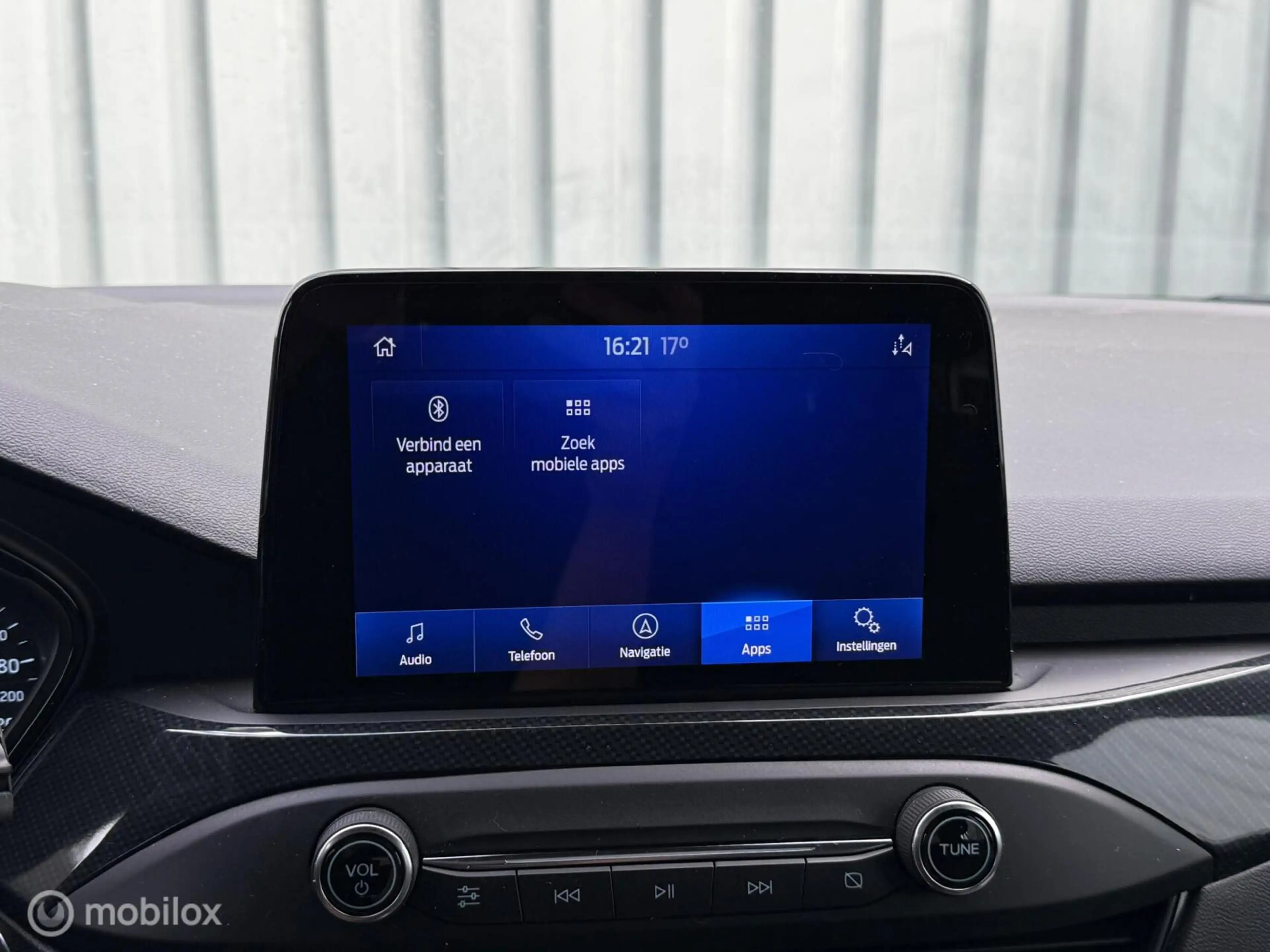 Ford Focus 1.0 EcoBoost ST-Line | CarPlay | Navi | PDC — photo 29