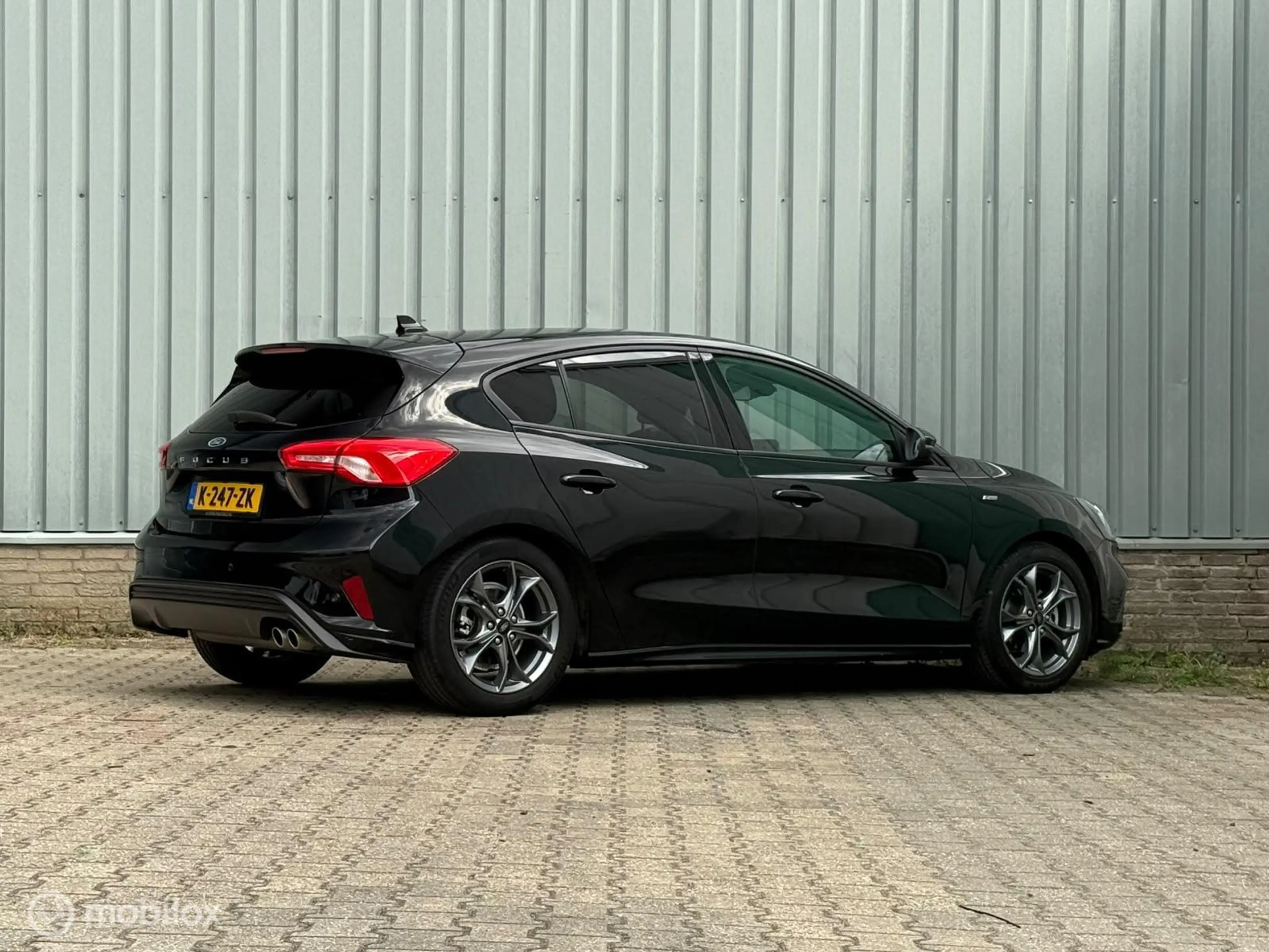 Ford Focus 1.0 EcoBoost ST-Line | CarPlay | Navi | PDC — photo 2
