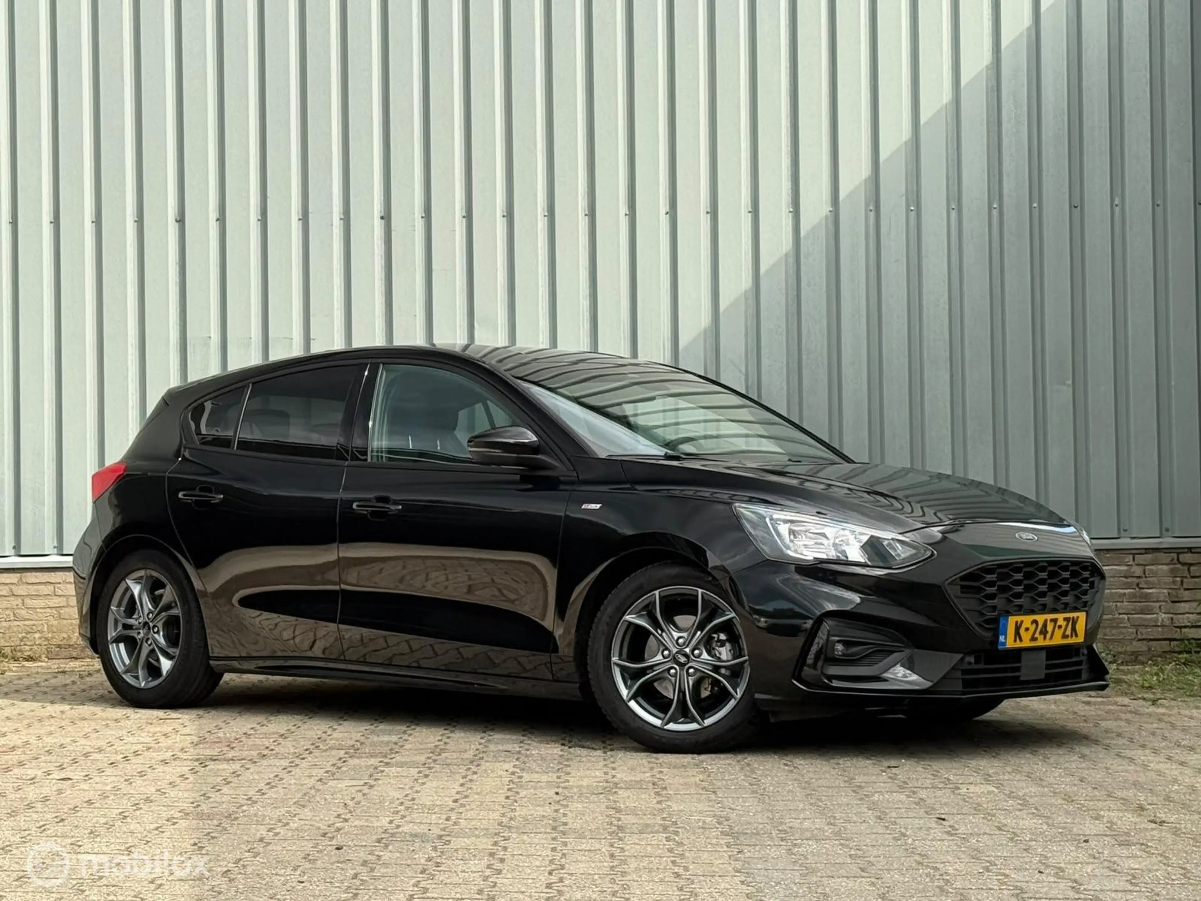 Ford Focus 1.0 EcoBoost ST-Line | CarPlay | Navi | PDC — photo 27