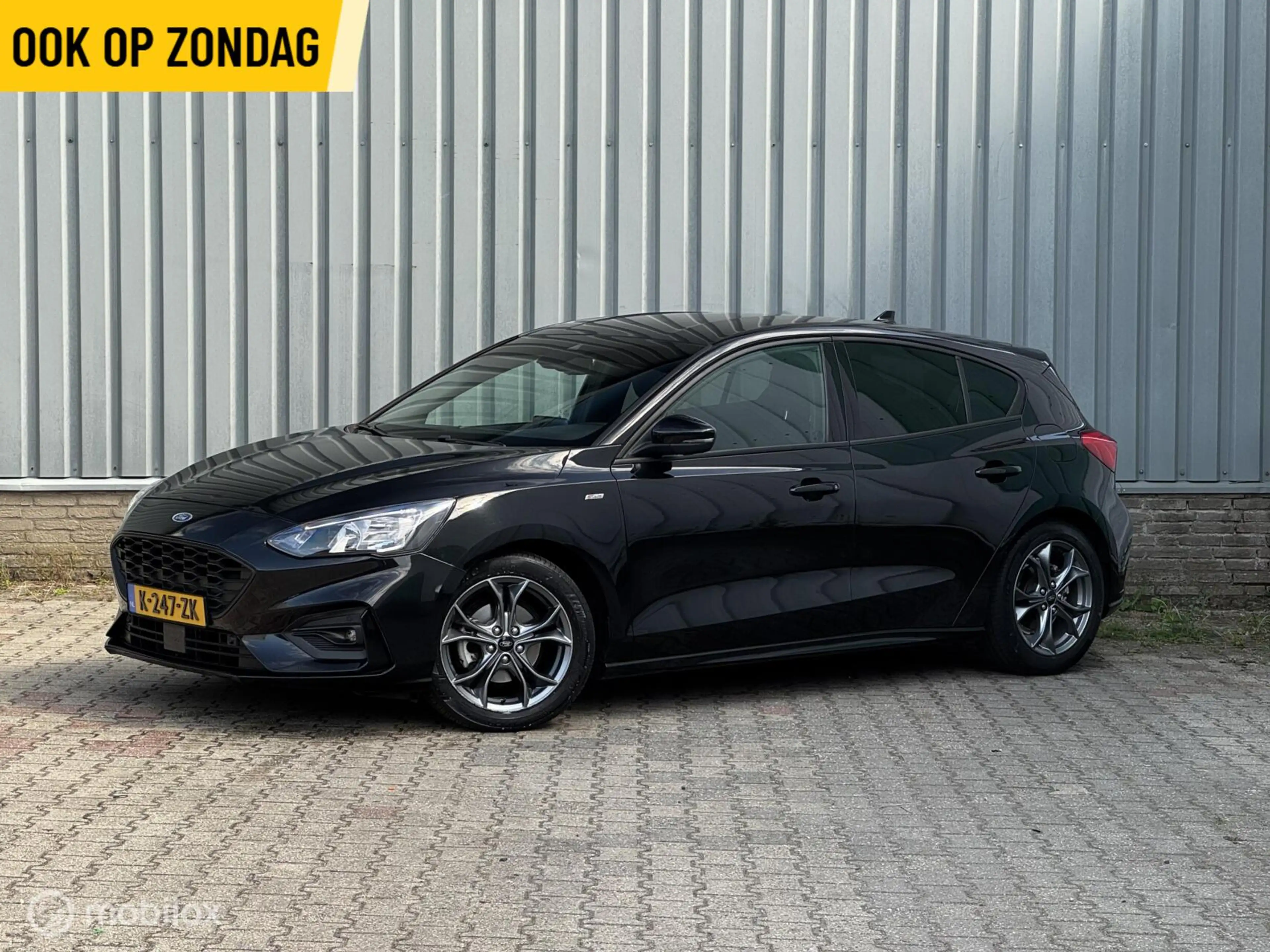 Ford Focus 1.0 EcoBoost ST-Line | CarPlay | Navi | PDC