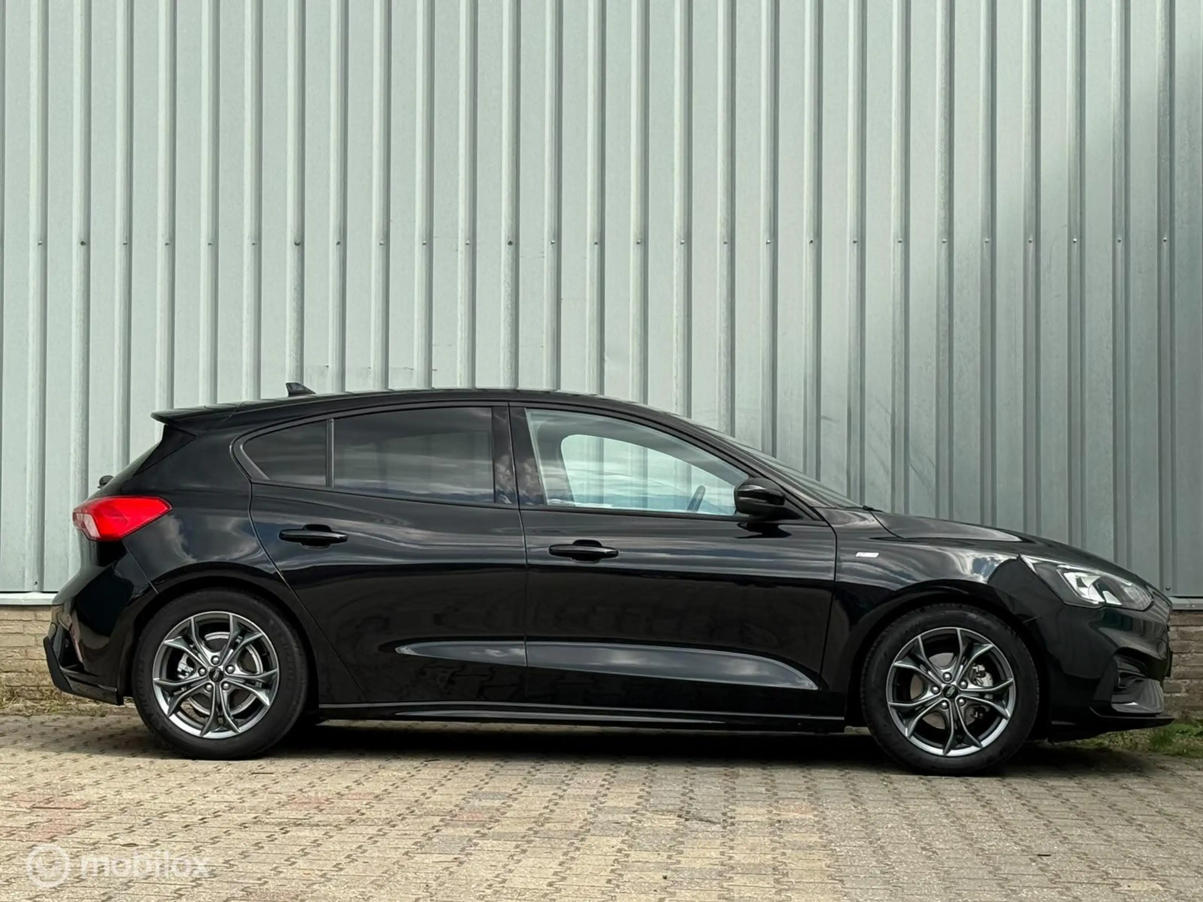 Ford Focus 1.0 EcoBoost ST-Line | CarPlay | Navi | PDC — photo 8