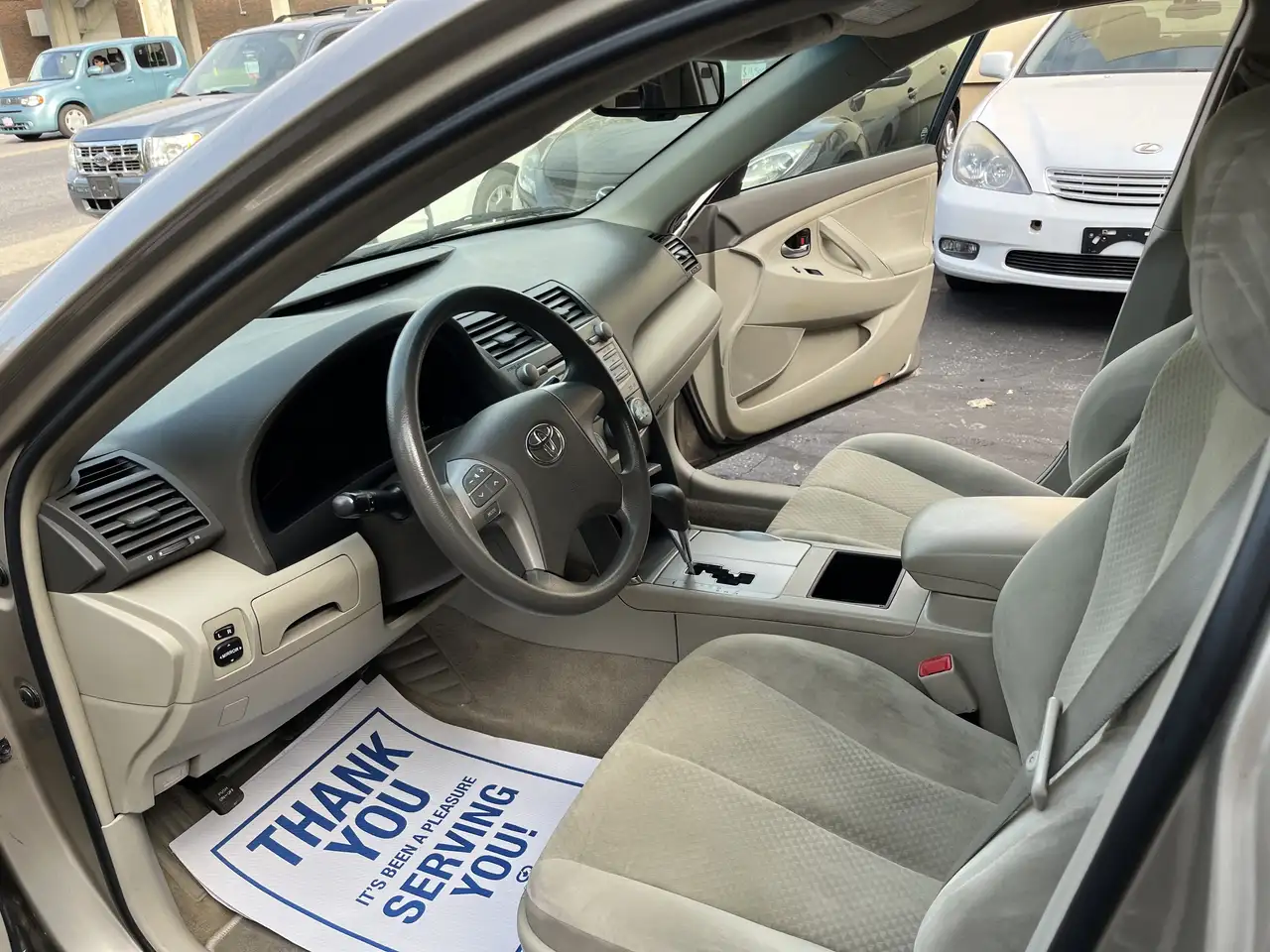 Toyota Camry снимка Toyota Camry