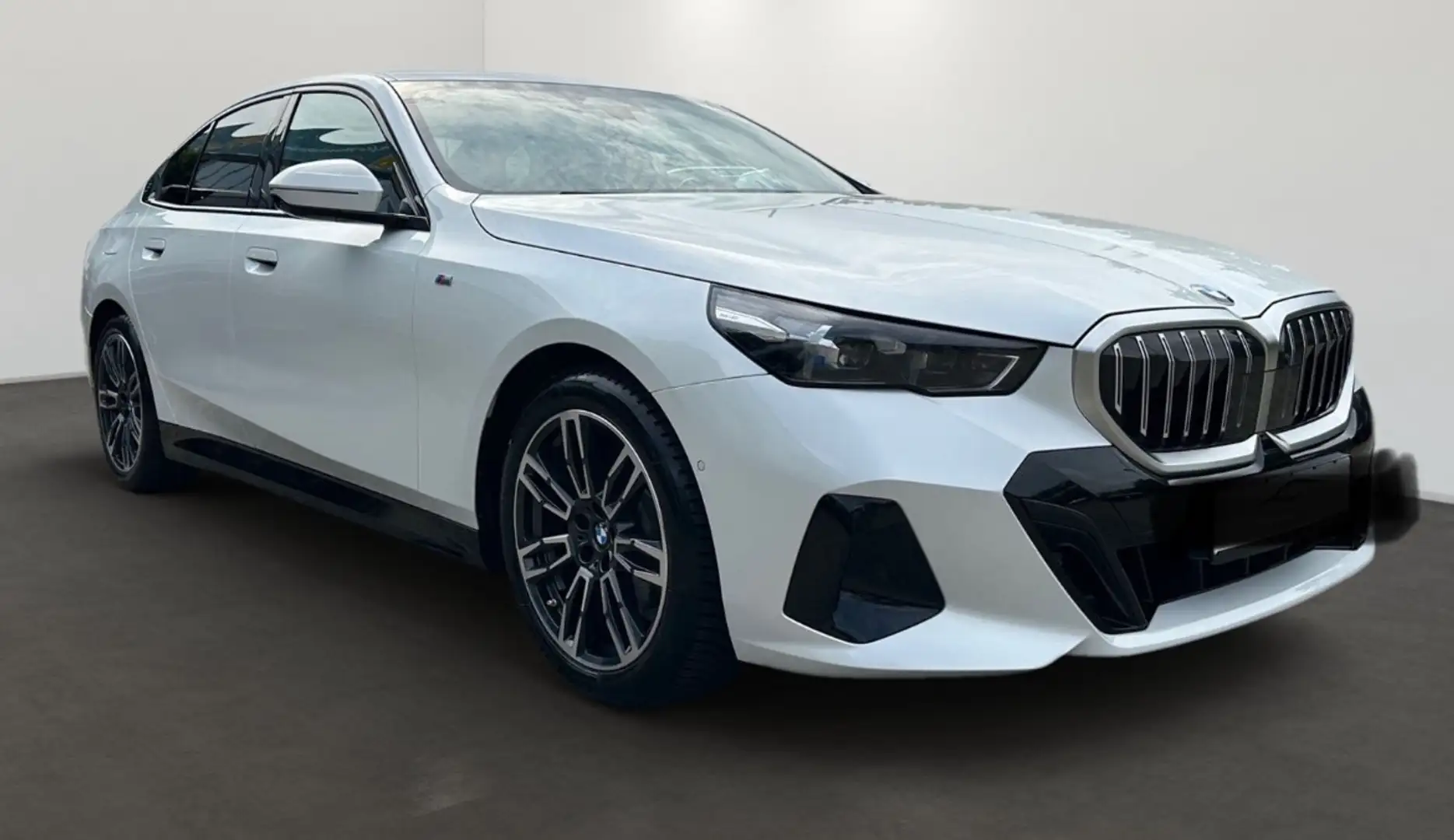 BMW 520 M SPORT - 1