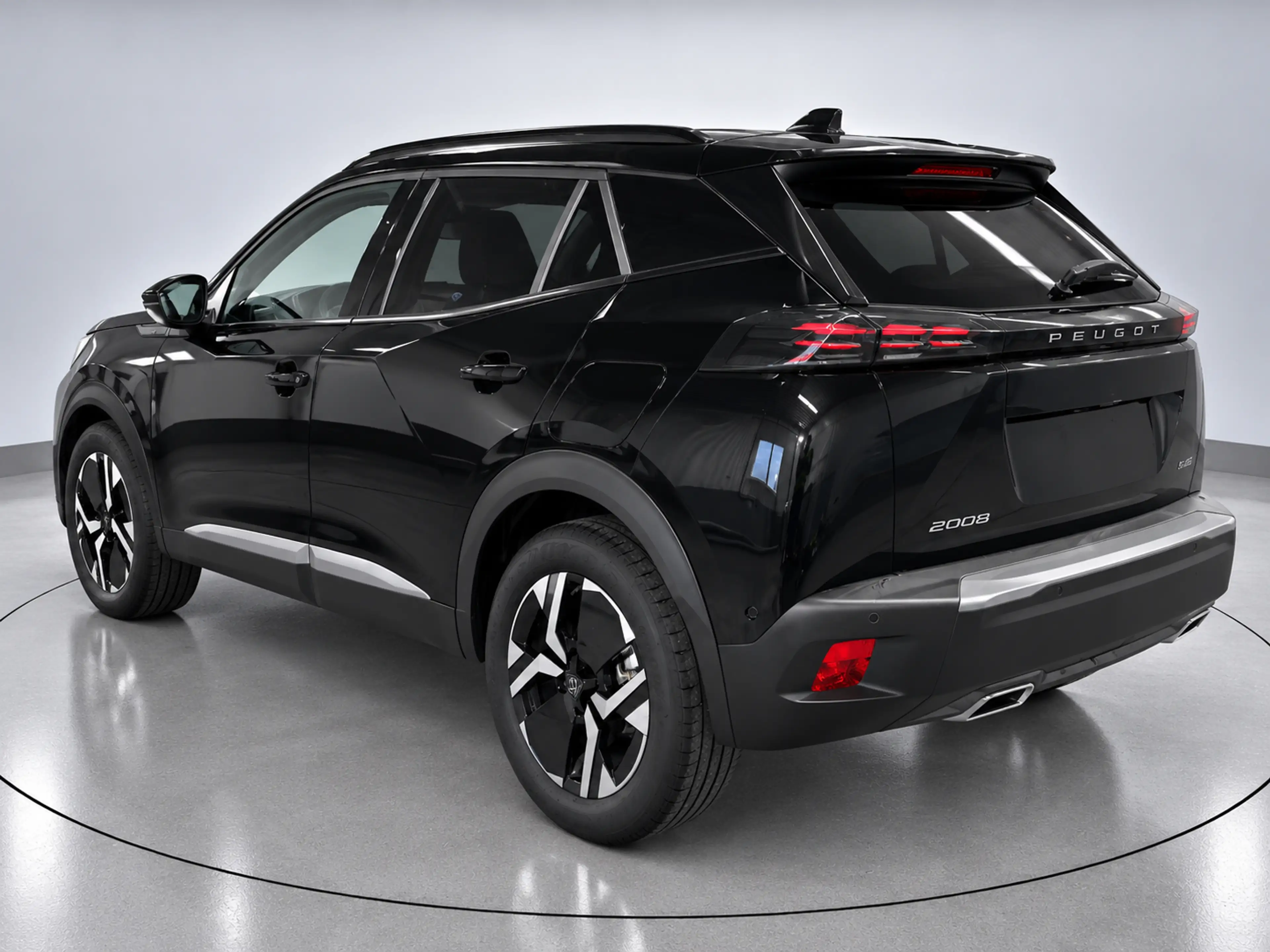 Peugeot 2008 PureTech 130 GT Aut. E-Sitze NAVI CAR PLAY 360° K — photo 4