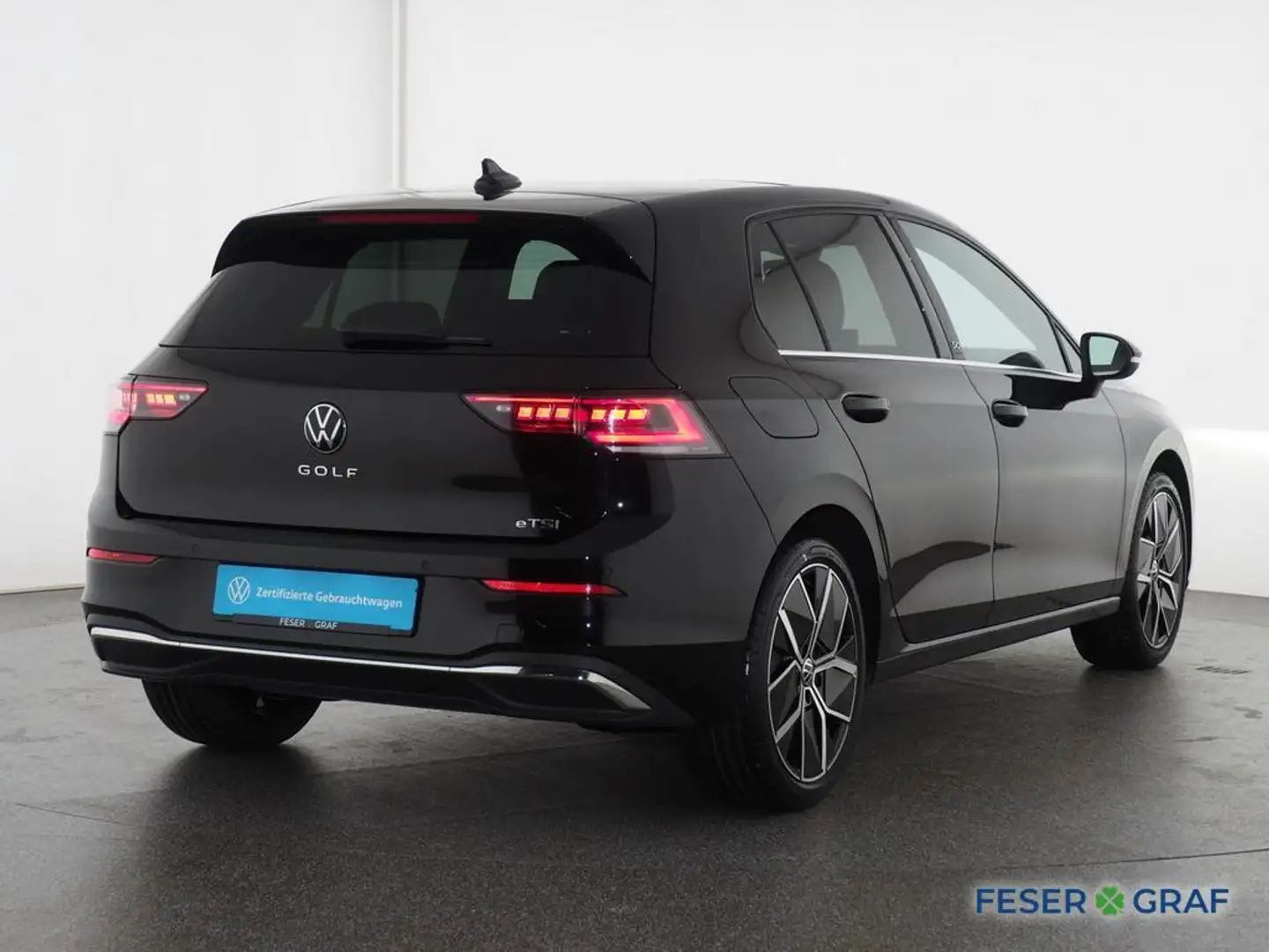 Volkswagen Golf 1.5 eTSI Edition 50 Matrix-LED Park-Assist Schwarz - 2