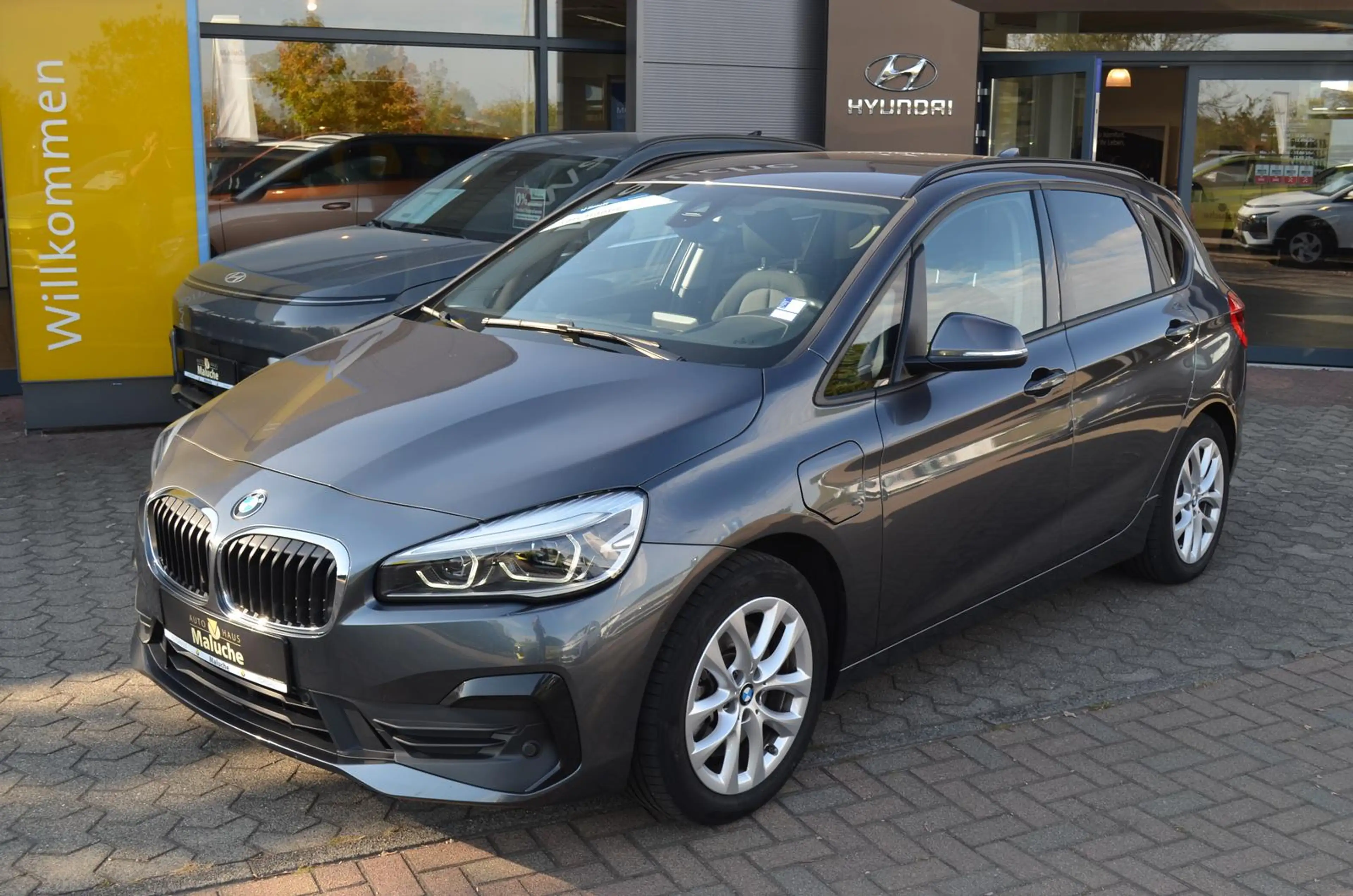 BMW 225 xe Plug-in-Hybrid Allrad Active+WKR