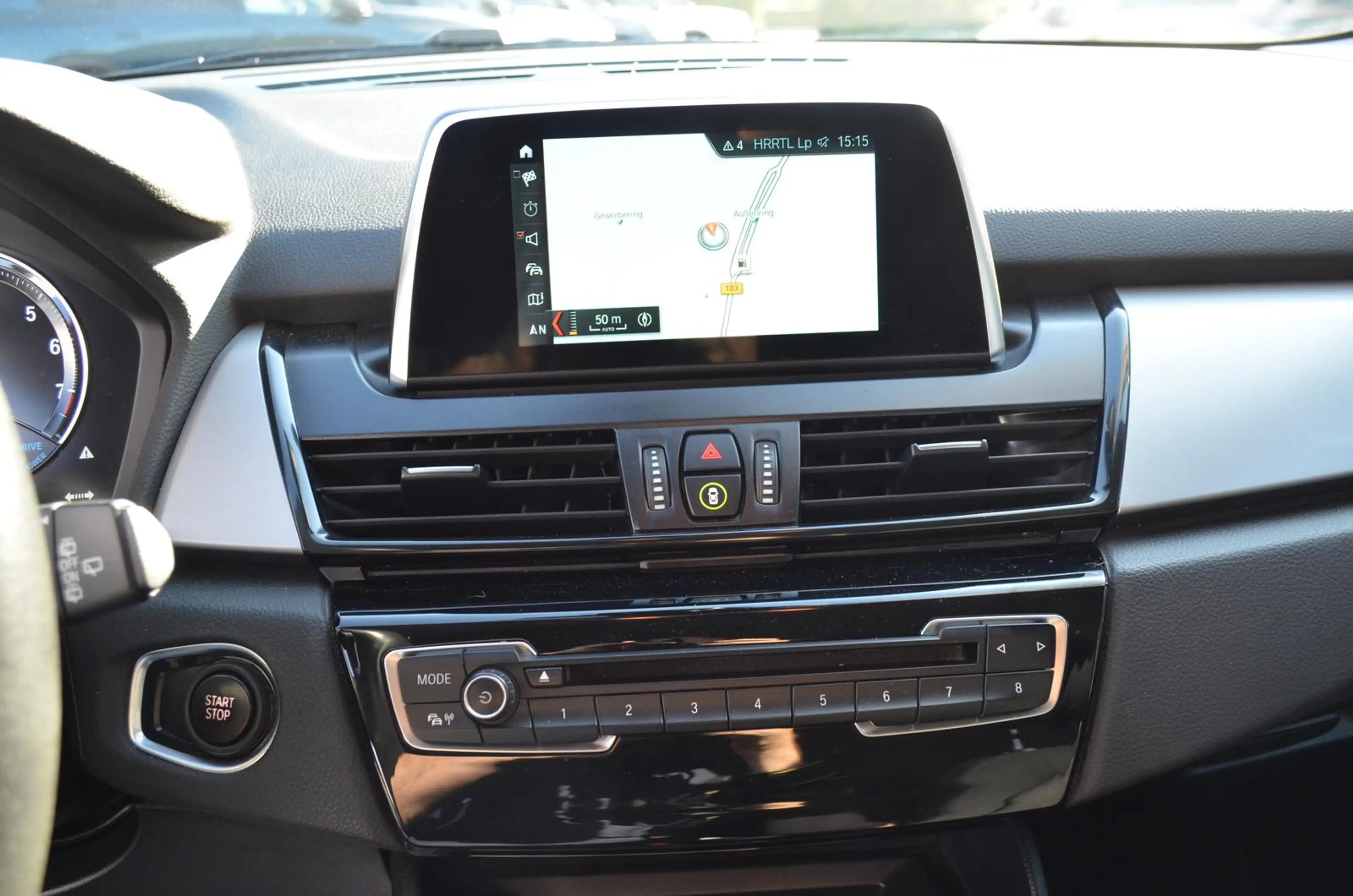 BMW 225 xe Plug-in-Hybrid Allrad Active+WKR — photo 15