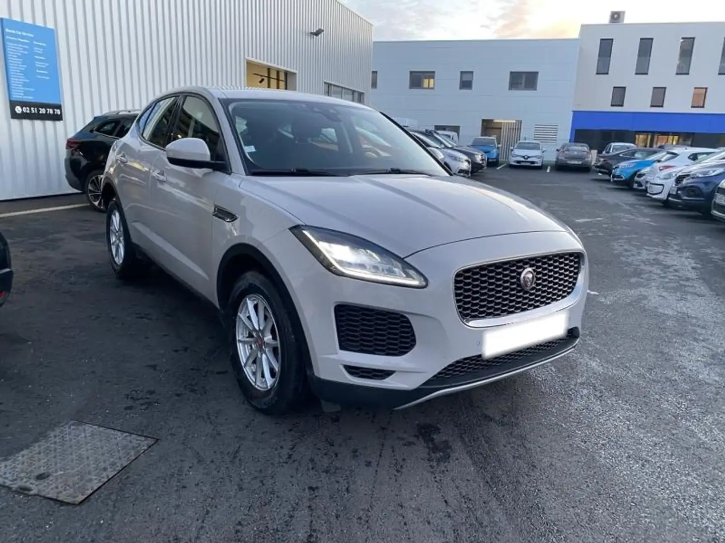 Jaguar E-Pace 2.0D 150ch Business Argento - 2