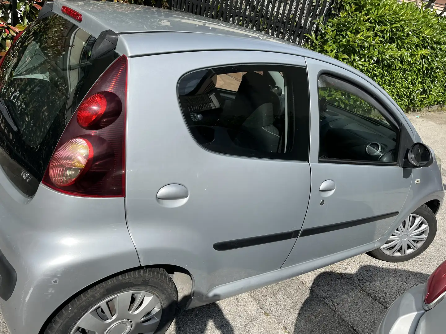Peugeot 107 1.0 12v Allure (sweet years) 5p FL - 2