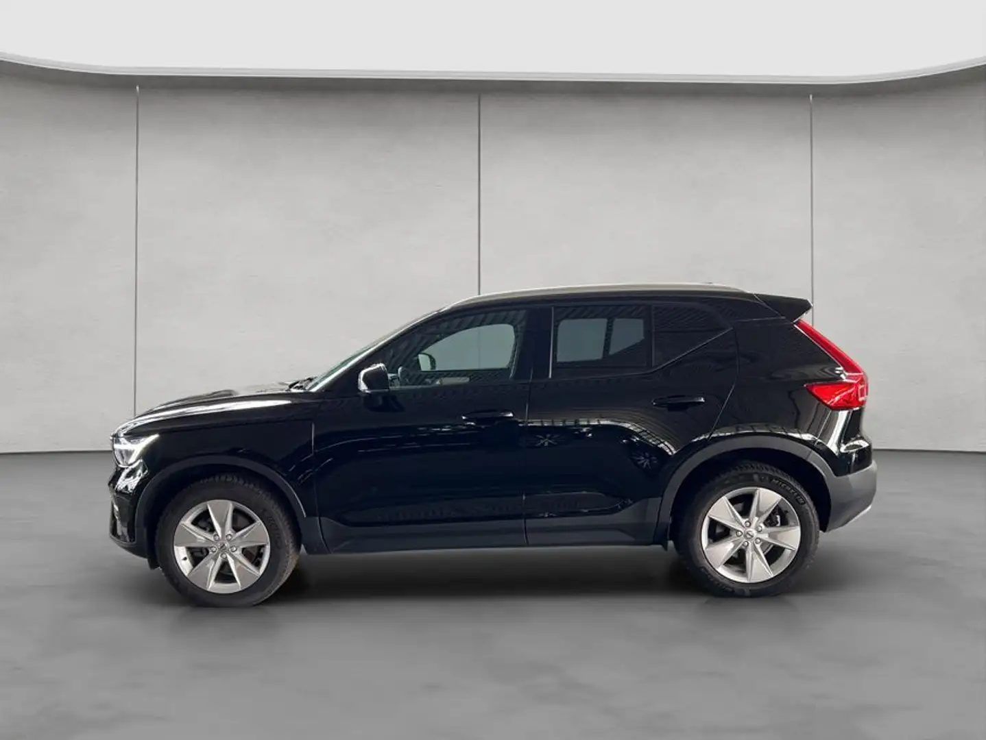 Volvo XC40 XC40 B3 Aut Google-Maps LED Kamera PDCv+h AHK Nero - 2