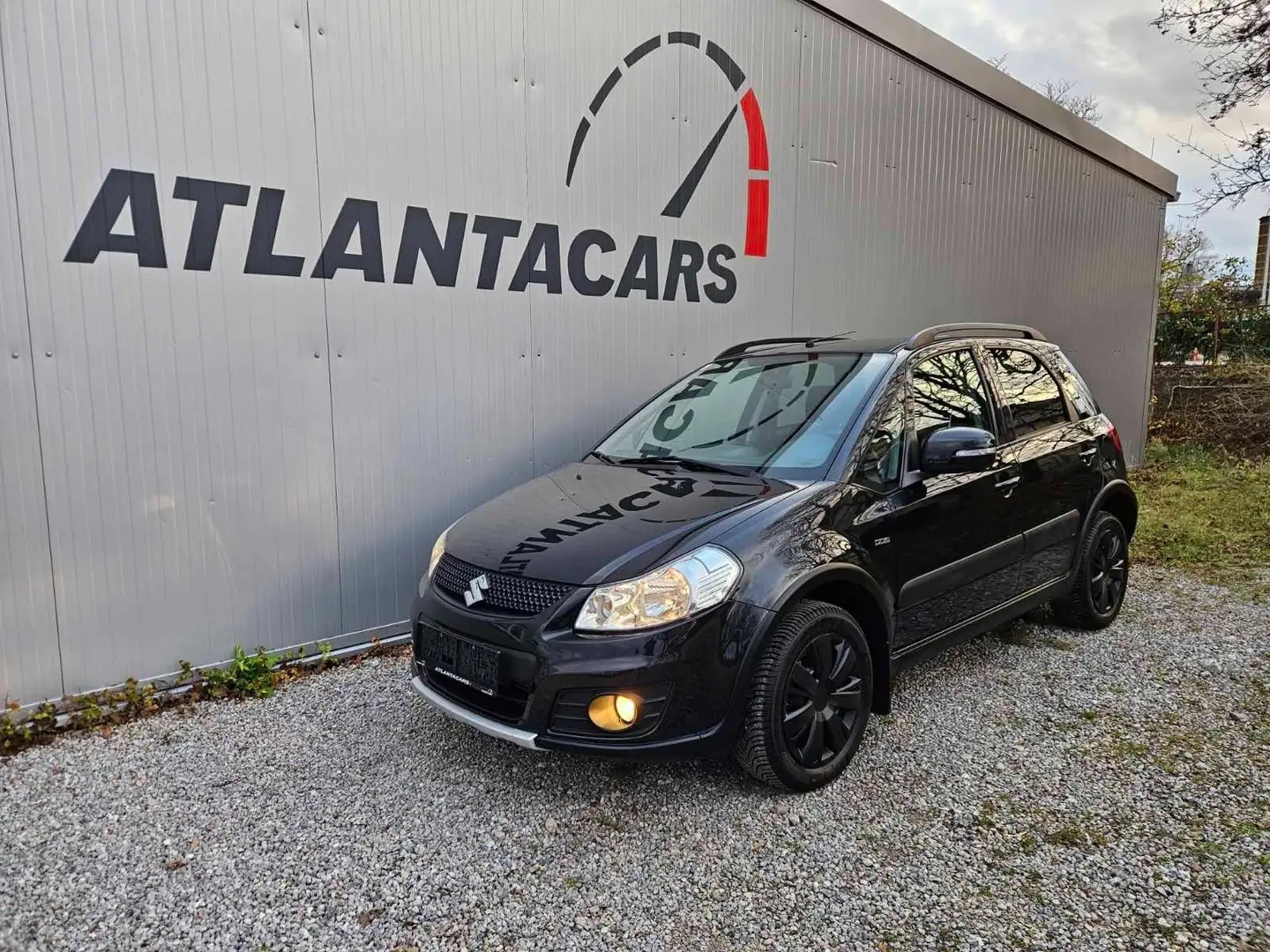 Suzuki SX4 SX4 2,0 GLX DDiS 4WD Navigator Schwarz - 1