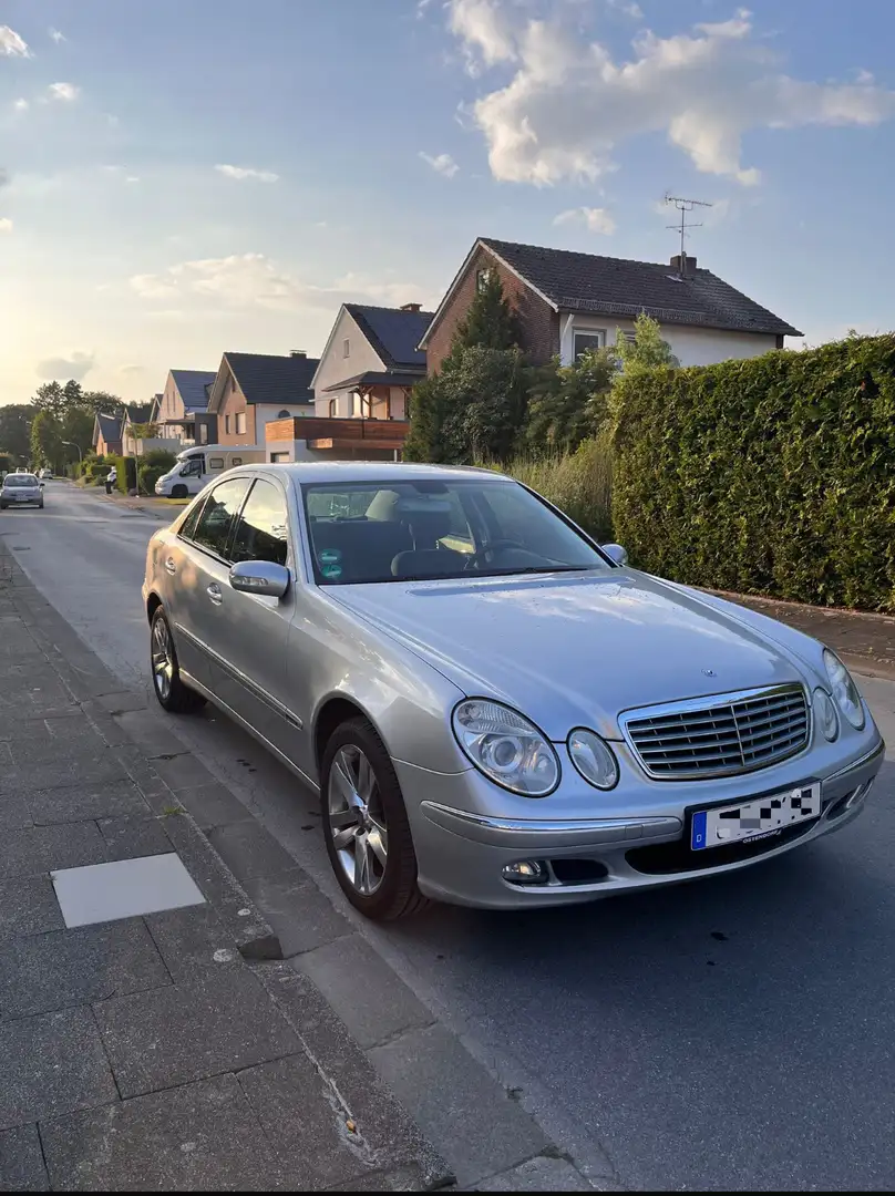 Mercedes-Benz E 200 E 200 CDI (211.004) Argent - 2