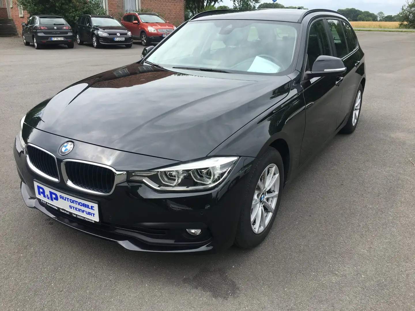 BMW 318 d touring Advantage  EU6 Schwarz - 1