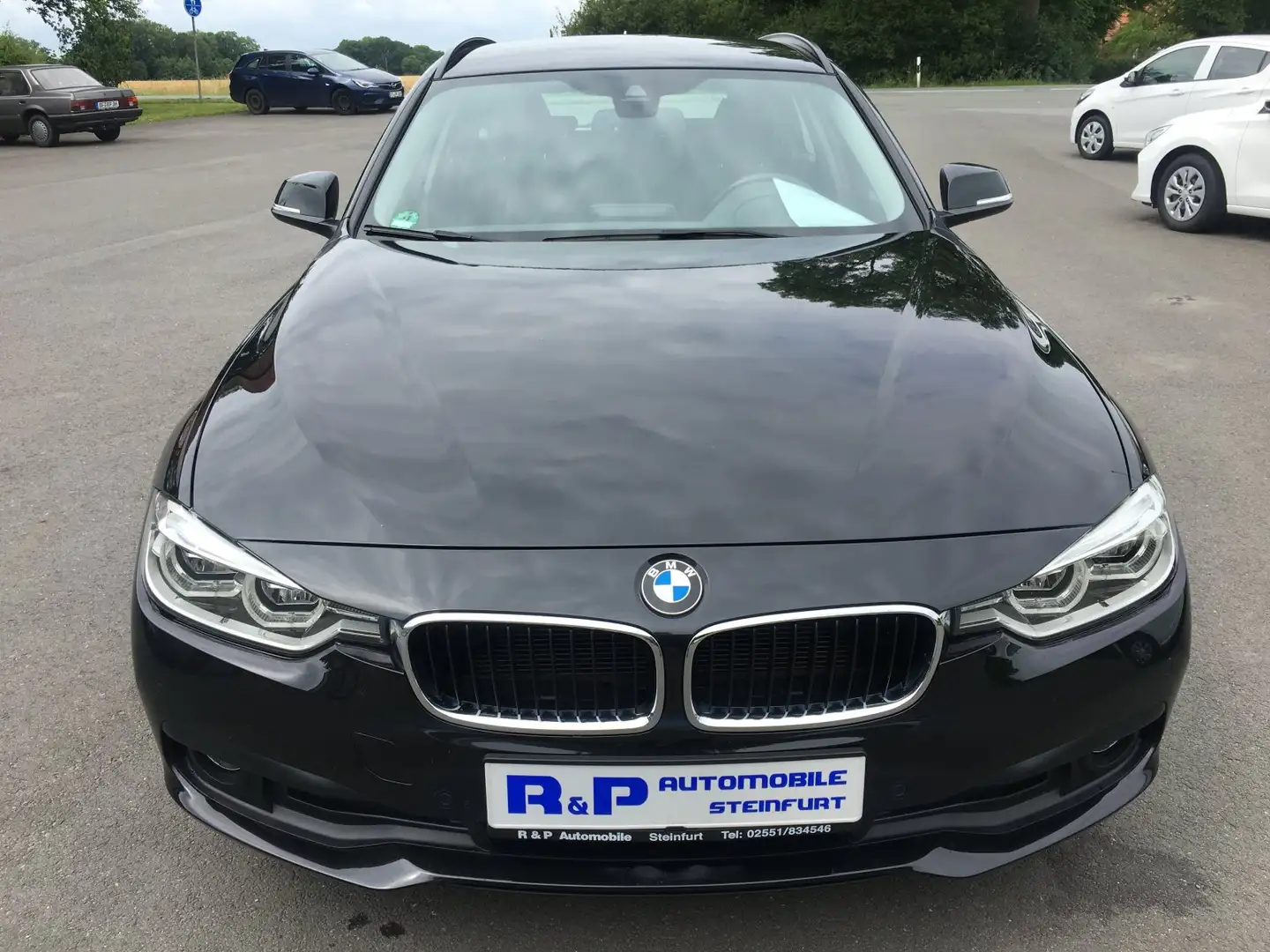BMW 318 d touring Advantage  EU6 Schwarz - 2