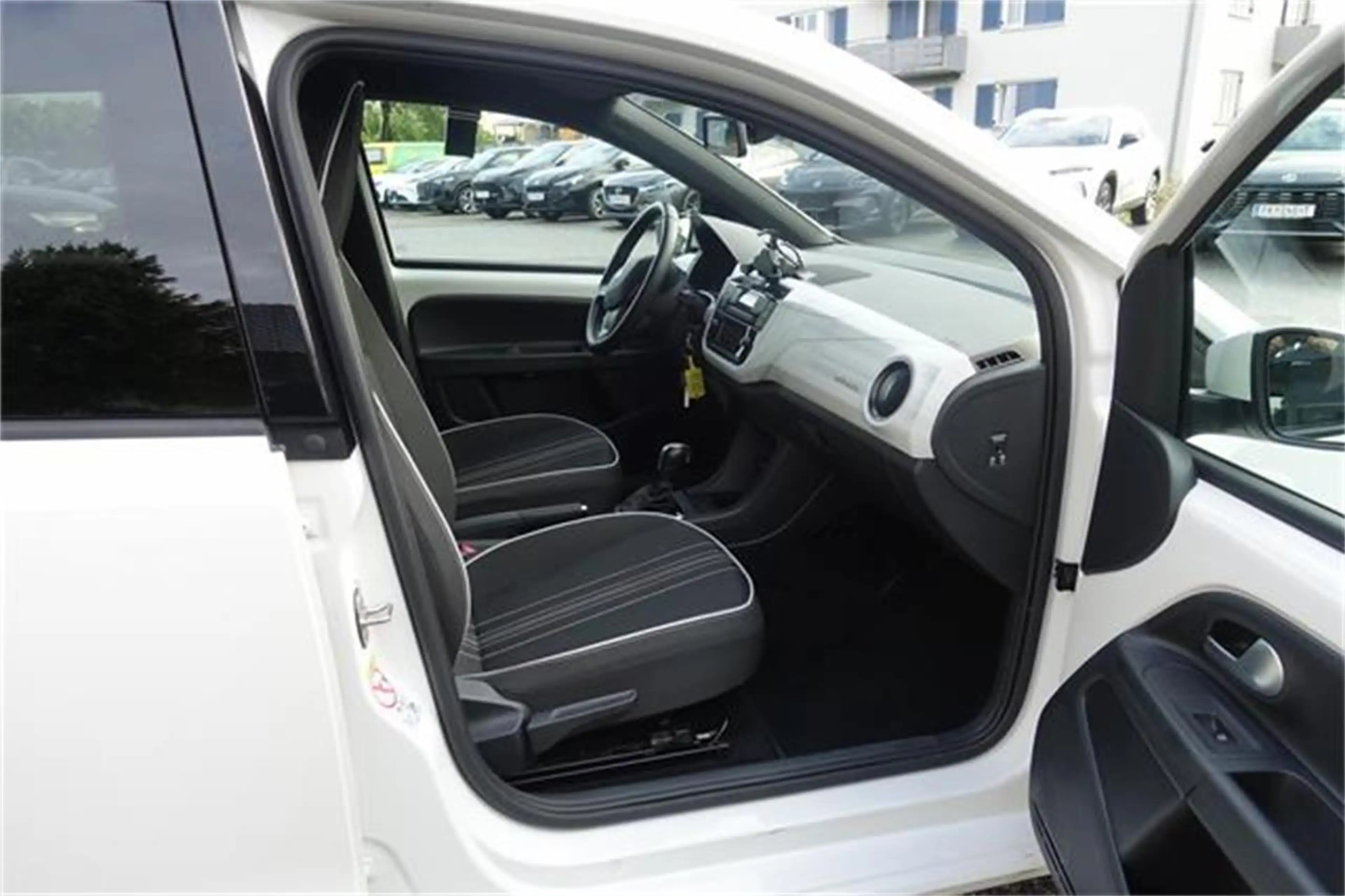 SEAT Mii electric 36,8kWh PLUS — photo 10