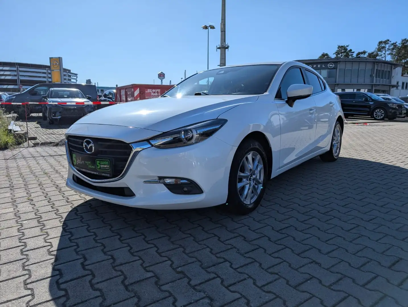 Mazda 3 2.0 SKYACTIV-G Exclusive-Line LED, Navi, SHZ Alb - 2