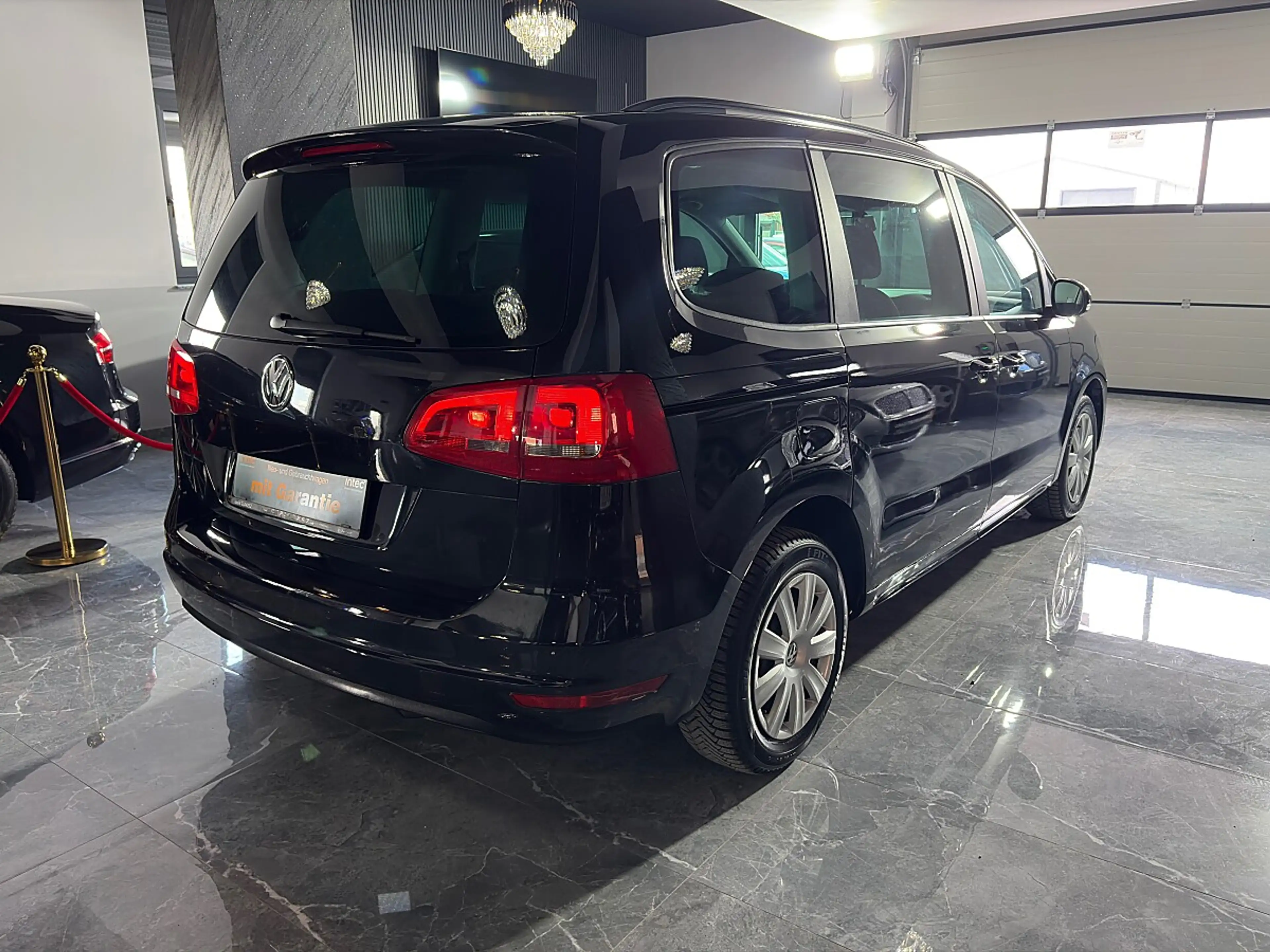 Volkswagen Sharan 2,0 TDI*7-SITZER*WENIG-KM* — photo 7
