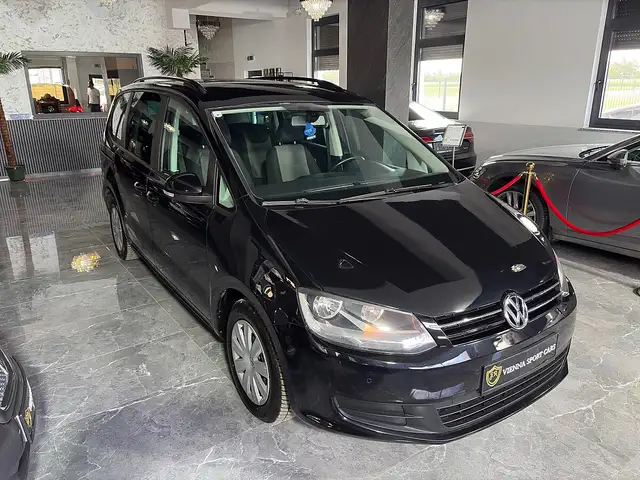 Volkswagen Sharan view 5