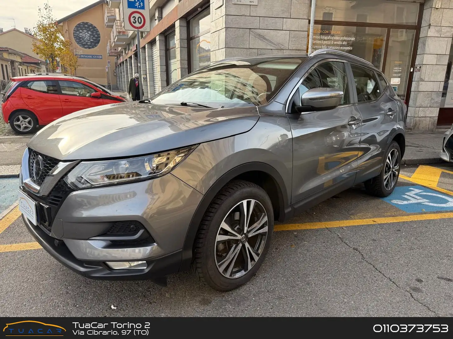 Nissan Qashqai Acenta Premium 1.3 DIG-T *PROMO FINANZIAMENTO* Argento - 1