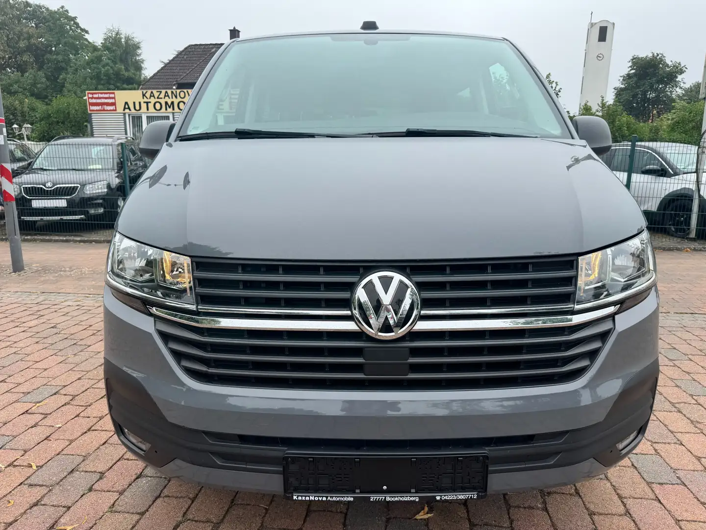 Volkswagen T6.1 Caravelle Caravelle 2.0 TDI- 9-Sitzer- NAV-Einparkh Gri - 2