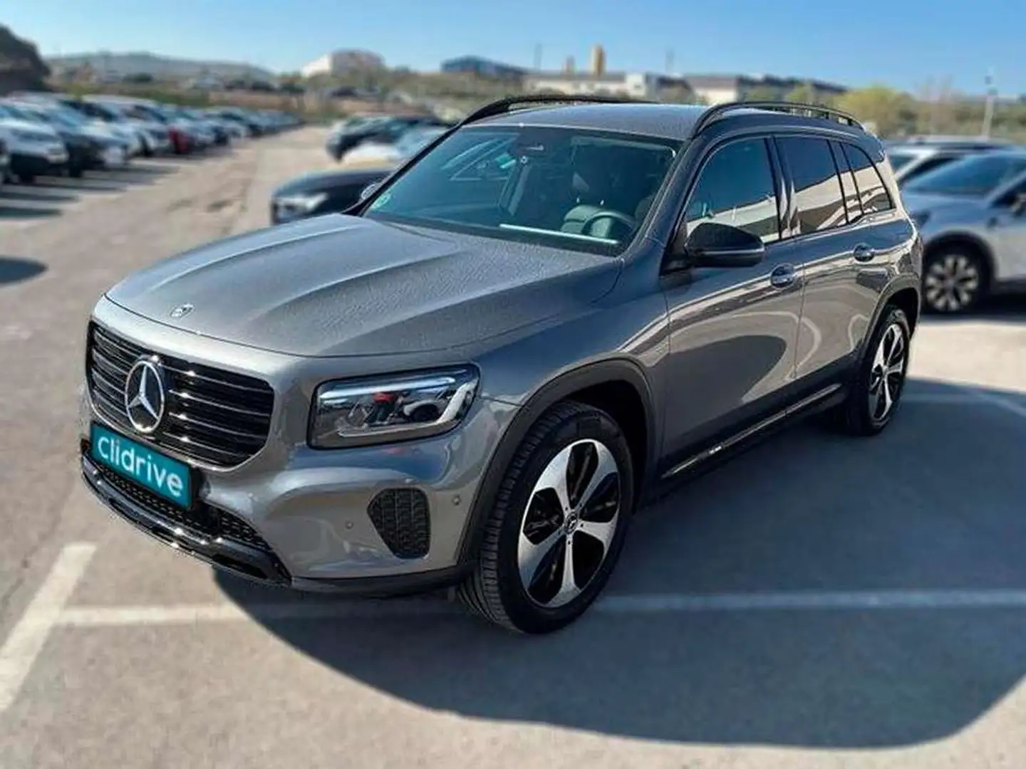 Mercedes-Benz GLB 200 d Gris - 2