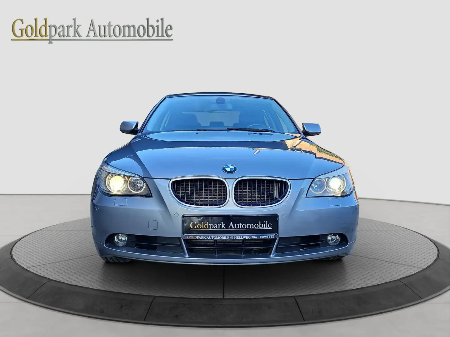 BMW 525 Limousine 525i/Bi-XENON/LEDER/SHZ/AUTOMATIK Grau - 2