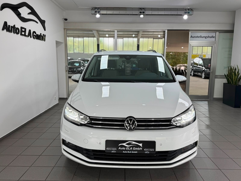 Volkswagen Touran 1.5 TSI 1.Hand|7 Sitze|AHK|Kamera — photo 11
