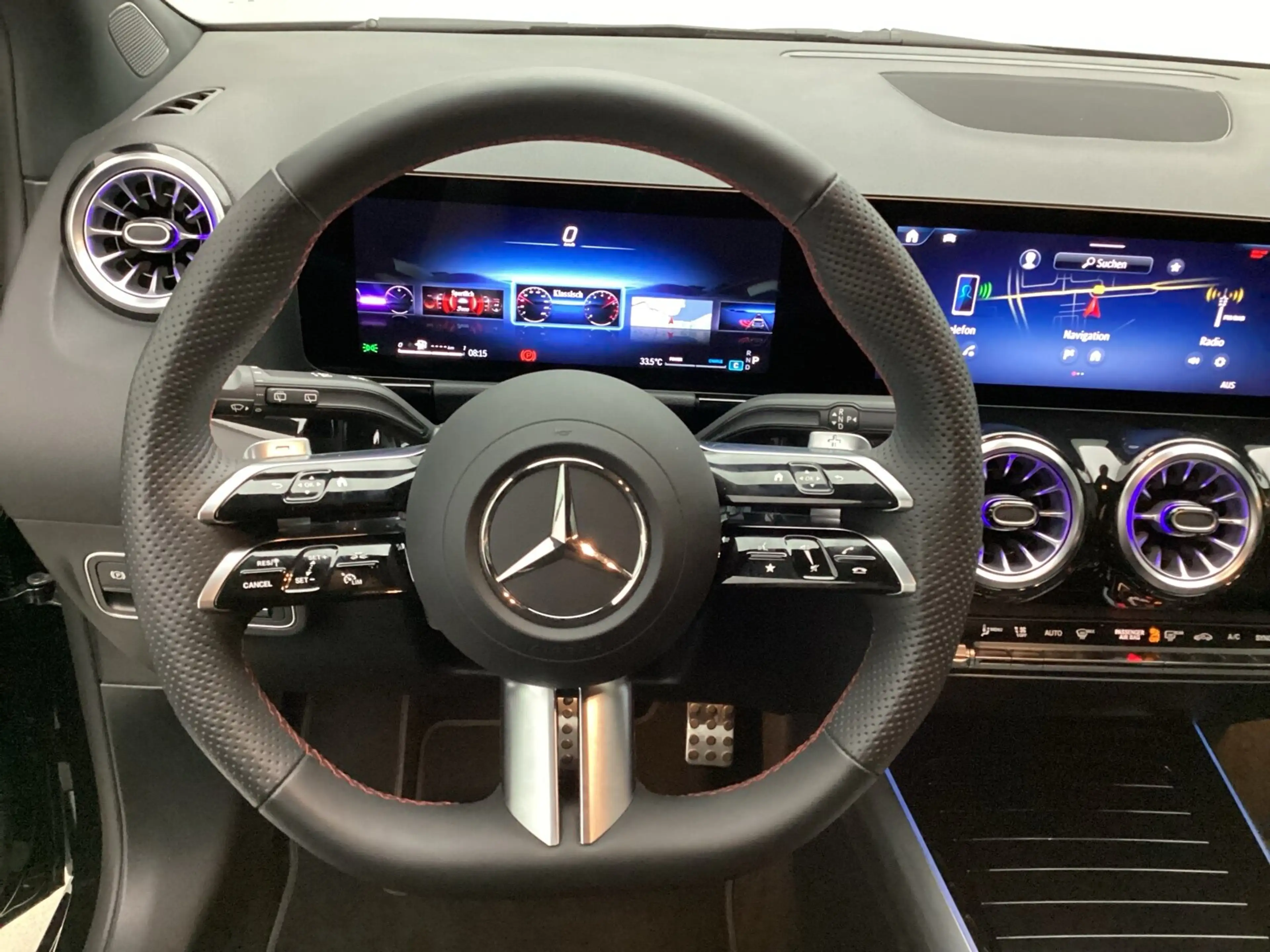 Mercedes-Benz B 180 B 180 AMG Night 360°Camera LED AHK Winter-Paket — photo 13