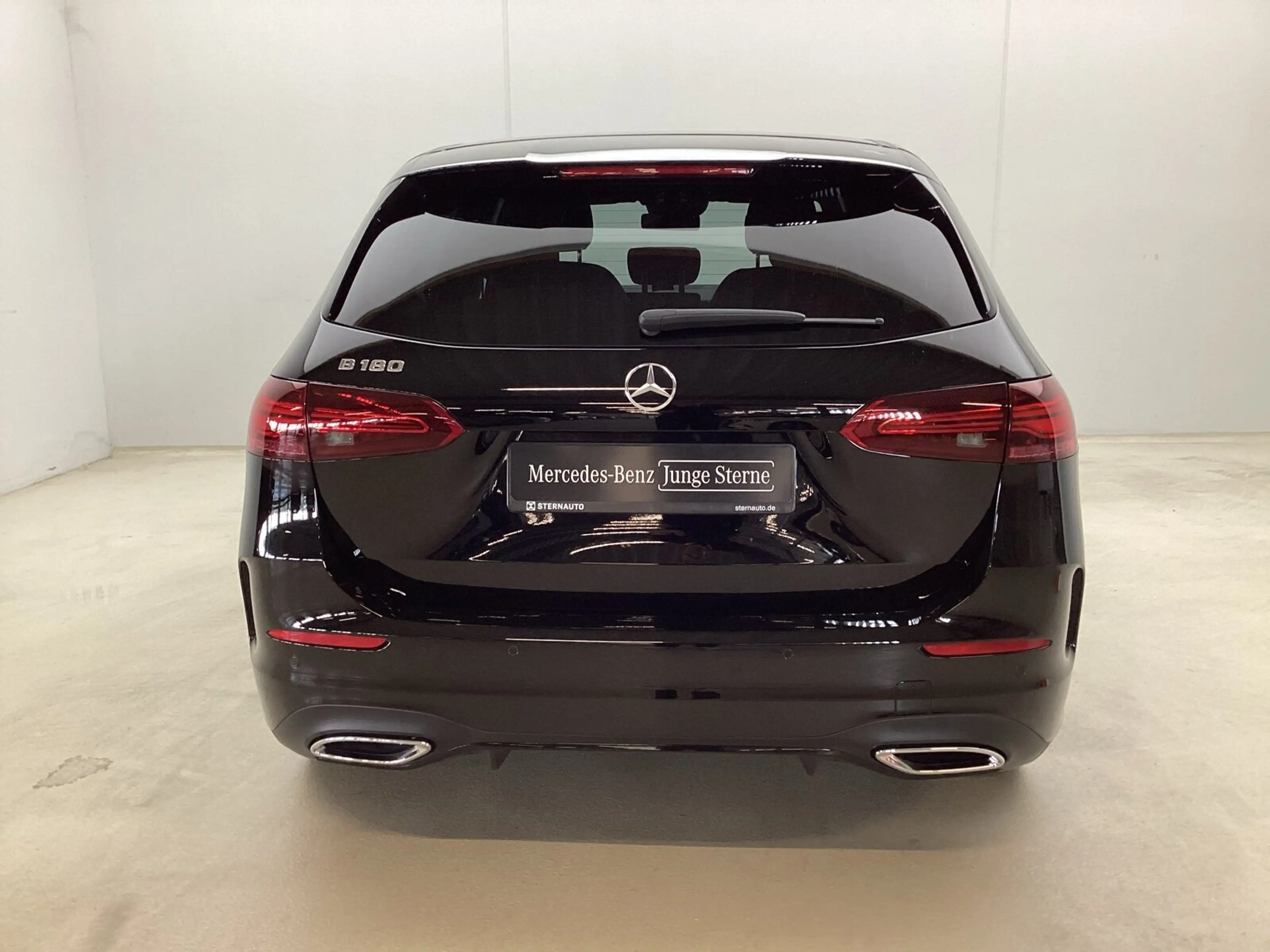 Mercedes-Benz B 180 B 180 AMG Night 360°Camera LED AHK Winter-Paket — photo 5